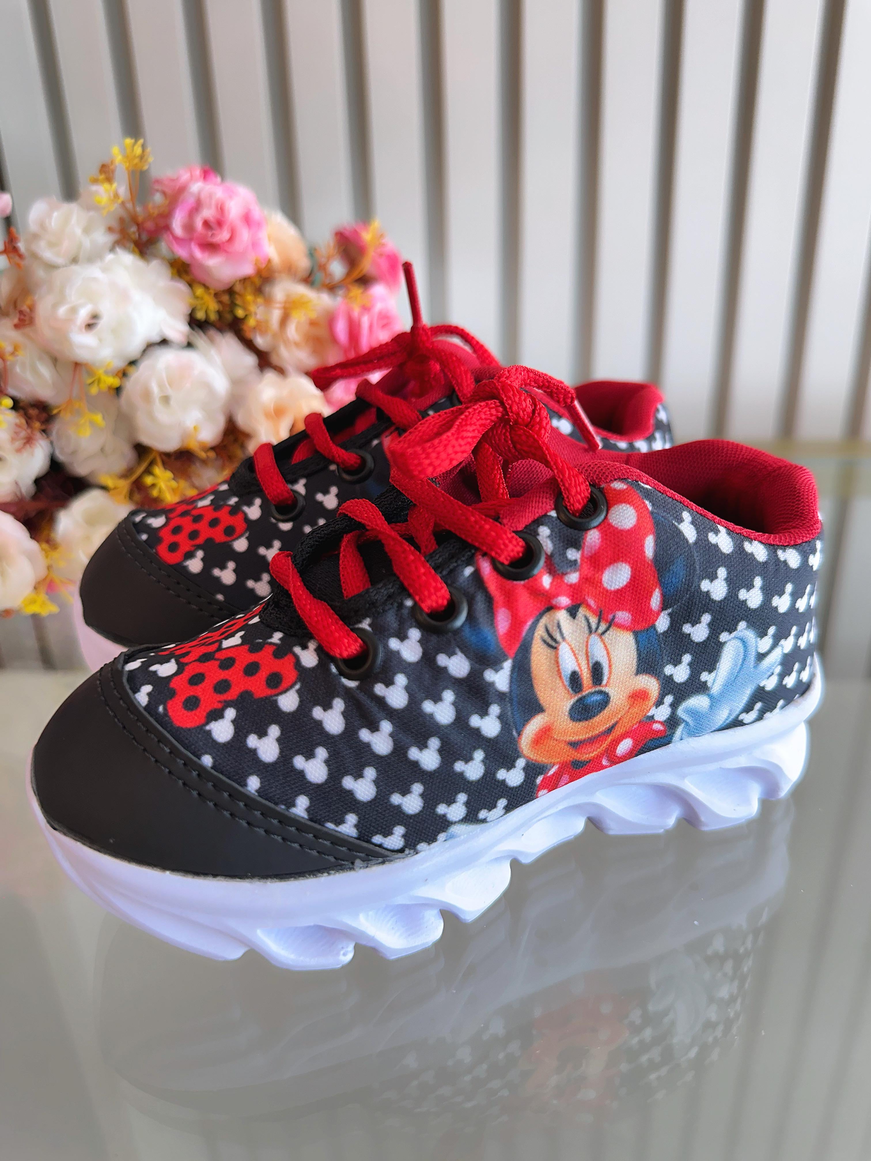 Tênis Meninas Temático Minnie Preto Com Leds