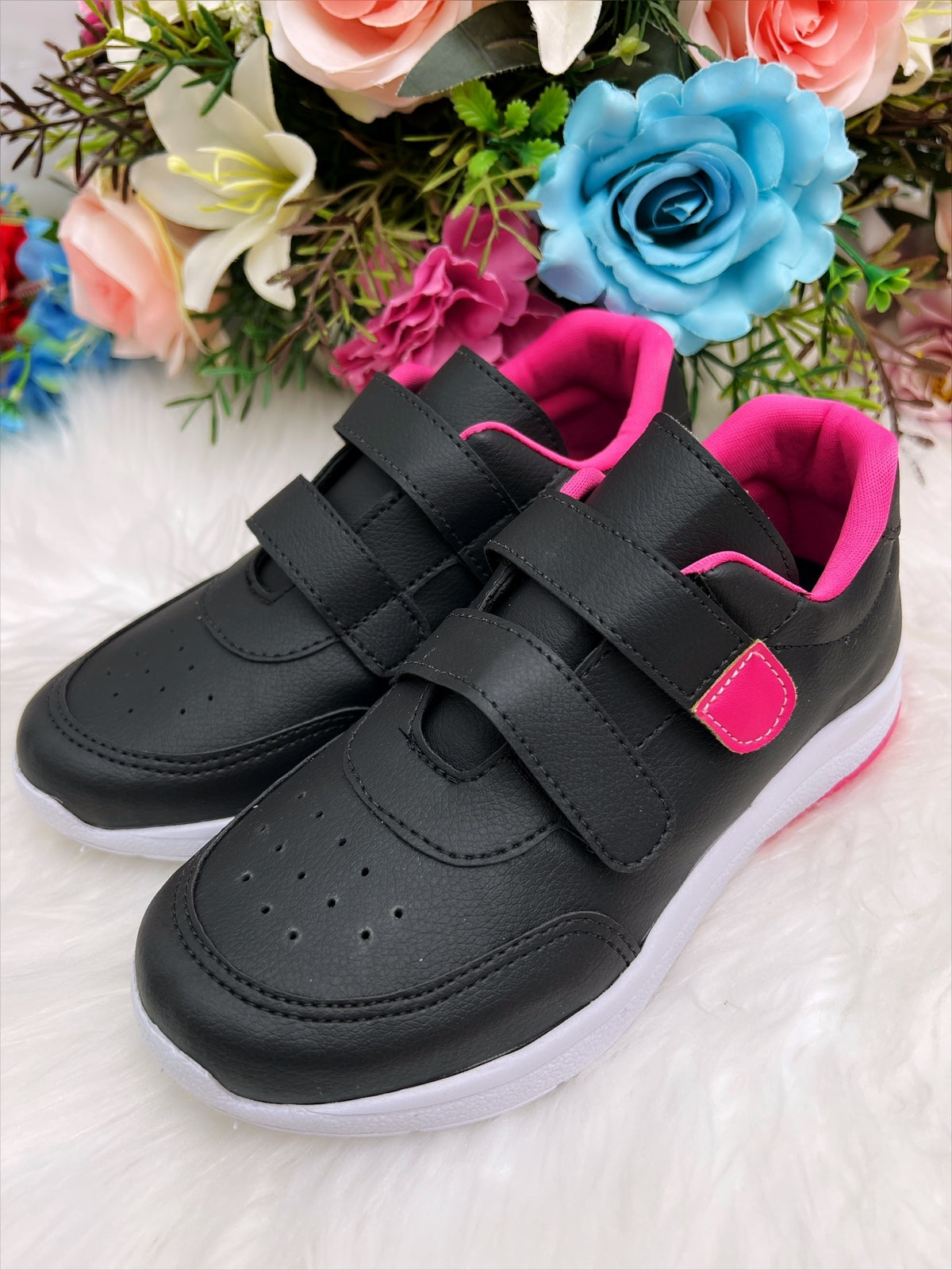 Tênis Infantil Preto e Pink Com Velcro