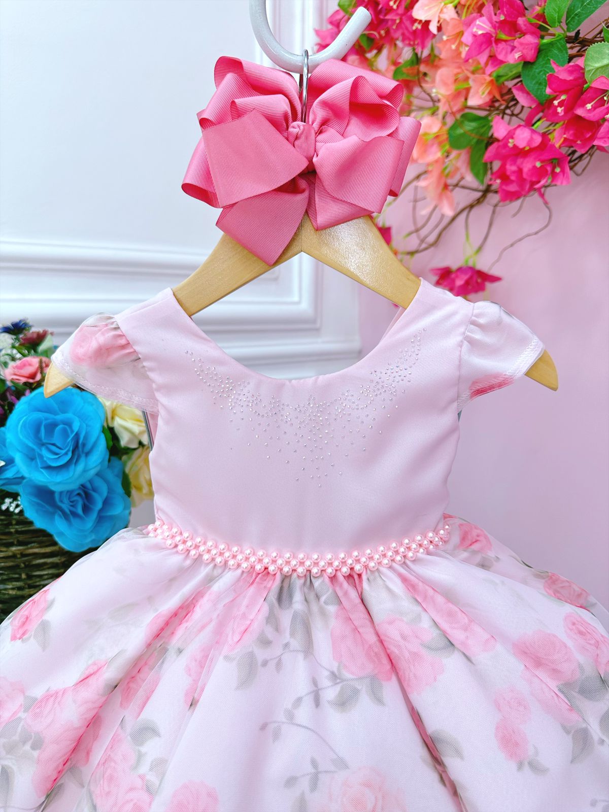 Vestido Infantil Bebê Rosa Florido de Rosas Busto Strass