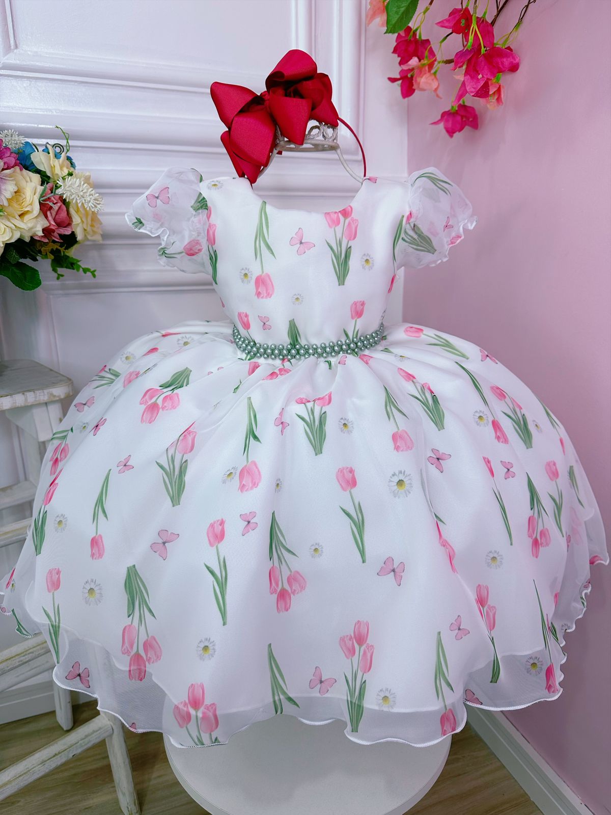 Vestido Infantil Off White Flores Tulipas e Cinto de Pérolas