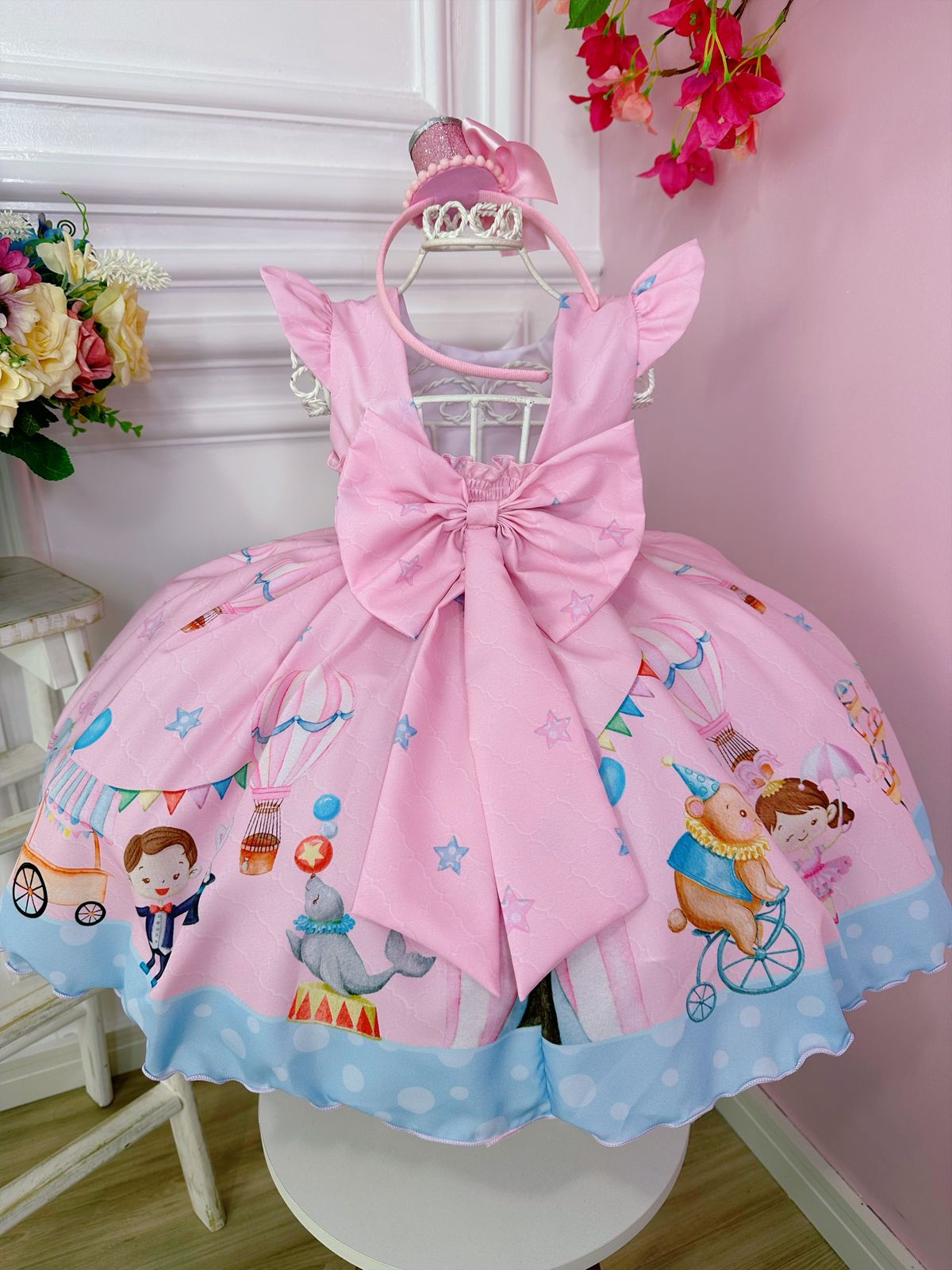 Vestido Infantil Rosa Turma do Circo Com Estrelas Pérolas