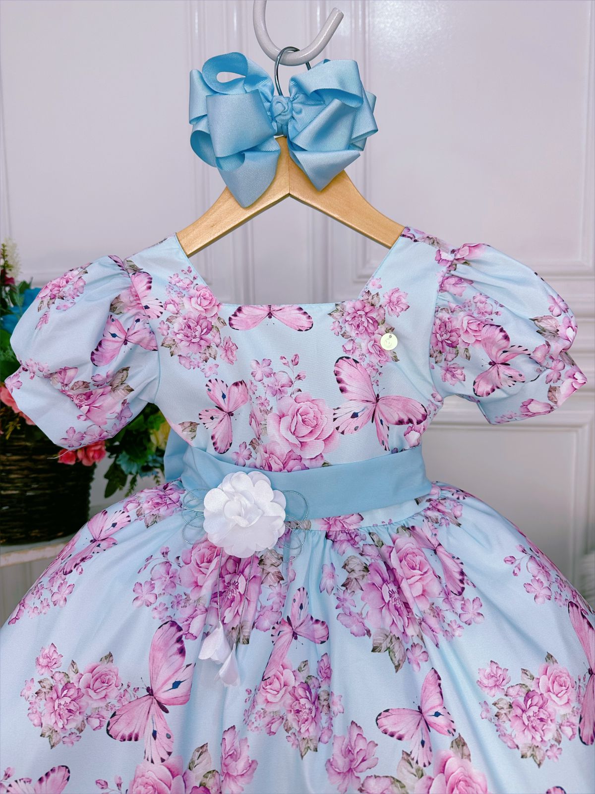 Vestido Infantil Azul Bebê Jardim das Borboletas C/ Broche