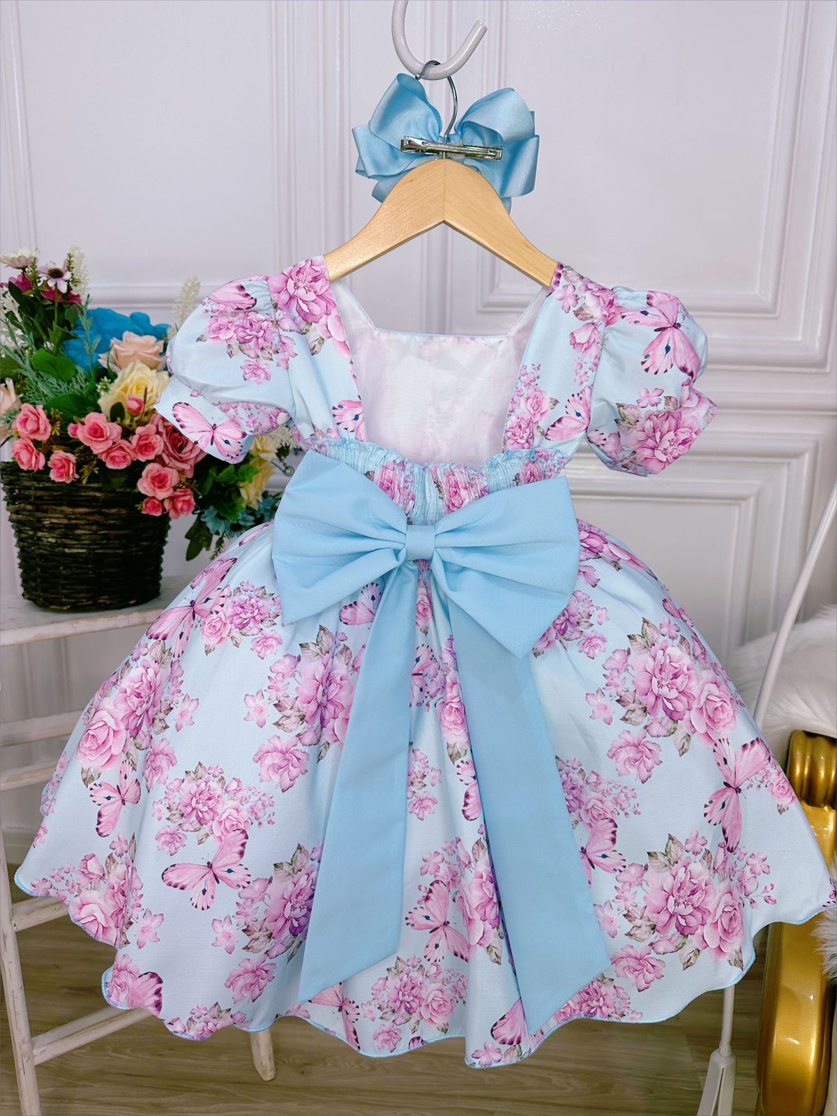 Vestido Infantil Azul Bebê Jardim das Borboletas C/ Broche