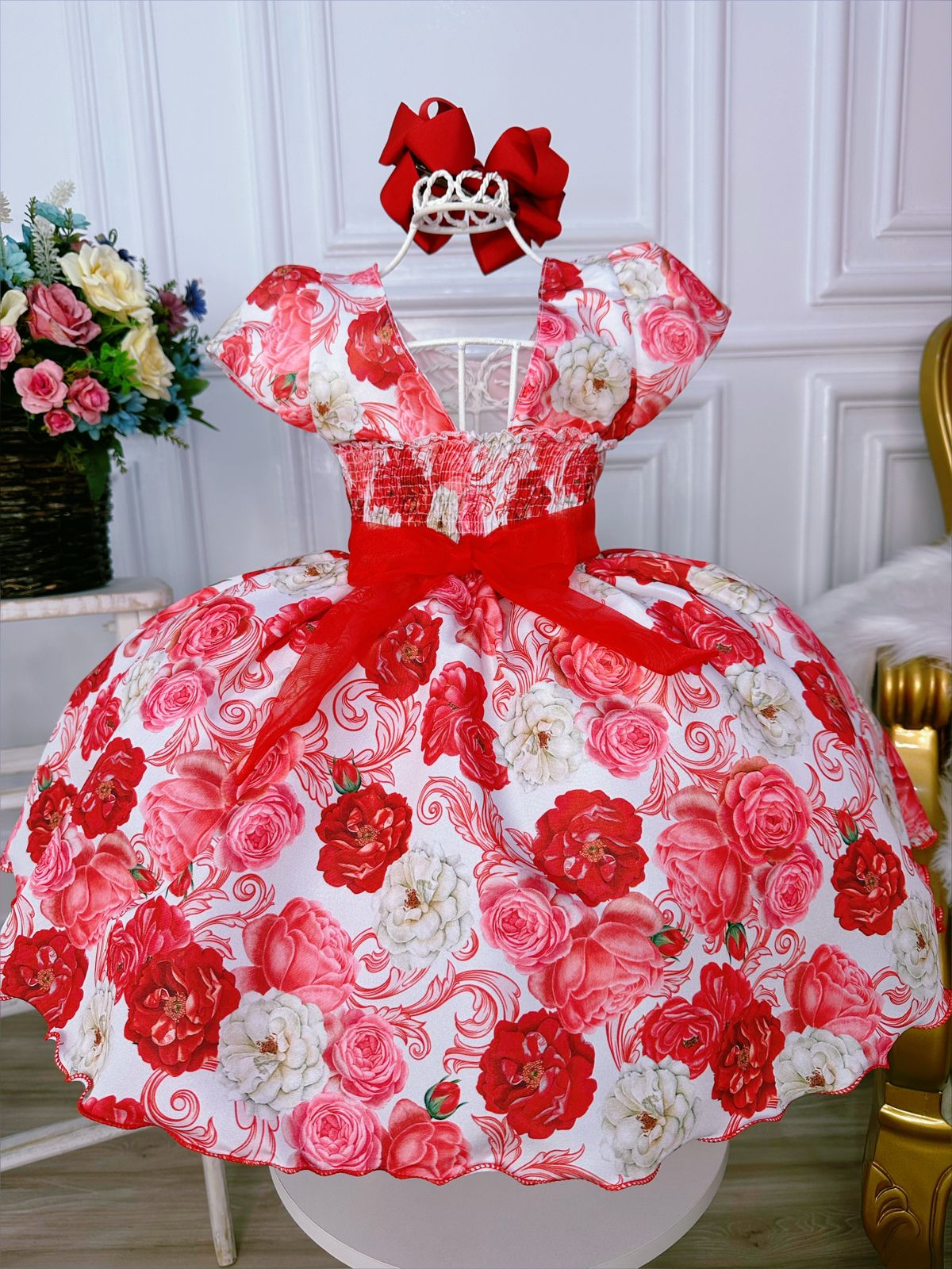 Vestido Infantil Branco Florido Com Cinto Vermelho Luxo