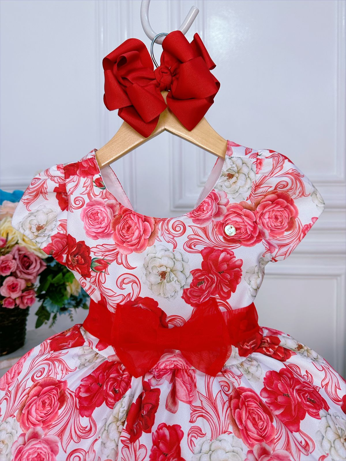 Vestido Infantil Branco Florido Com Cinto Vermelho Luxo