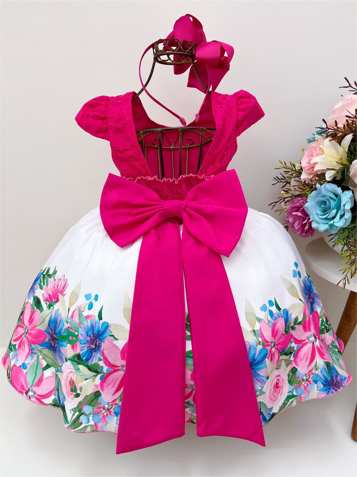 Vestido Infantil Pink Com Renda Saia Floral Branca Pérolas