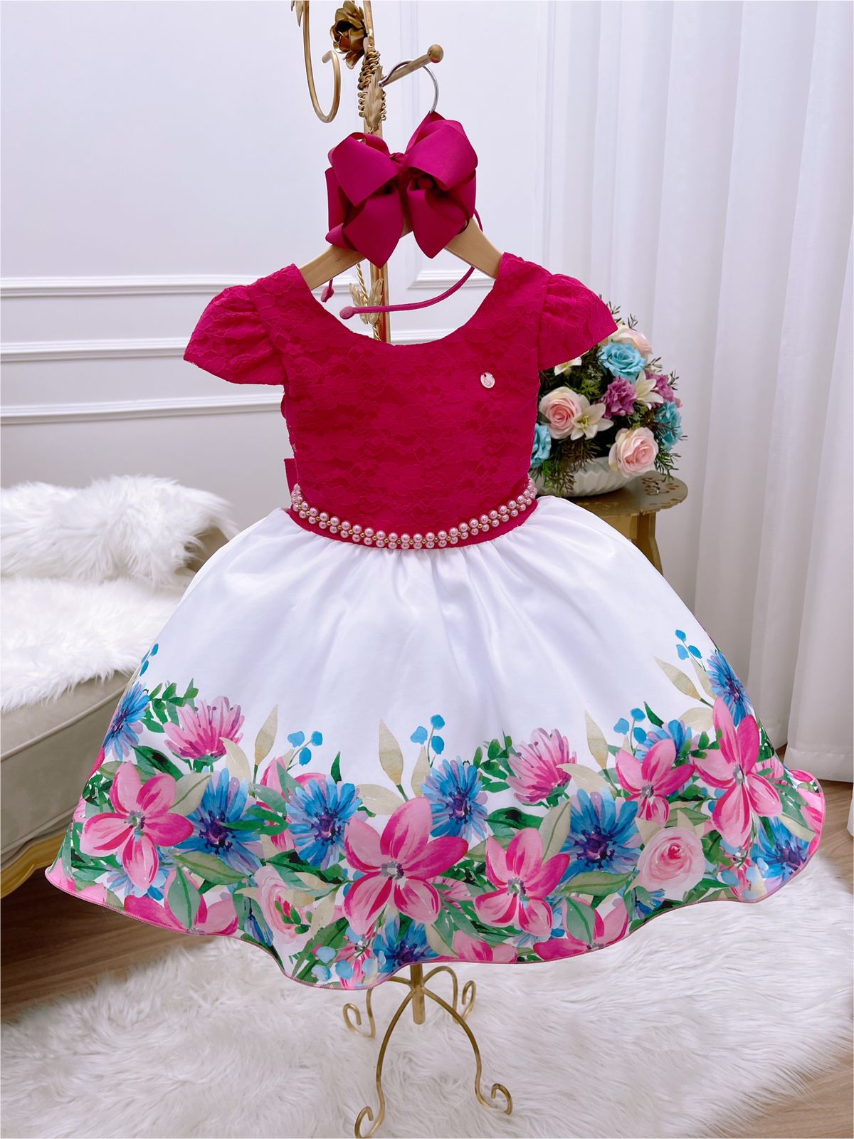 Vestido Infantil Pink Com Renda Saia Floral Branca Pérolas