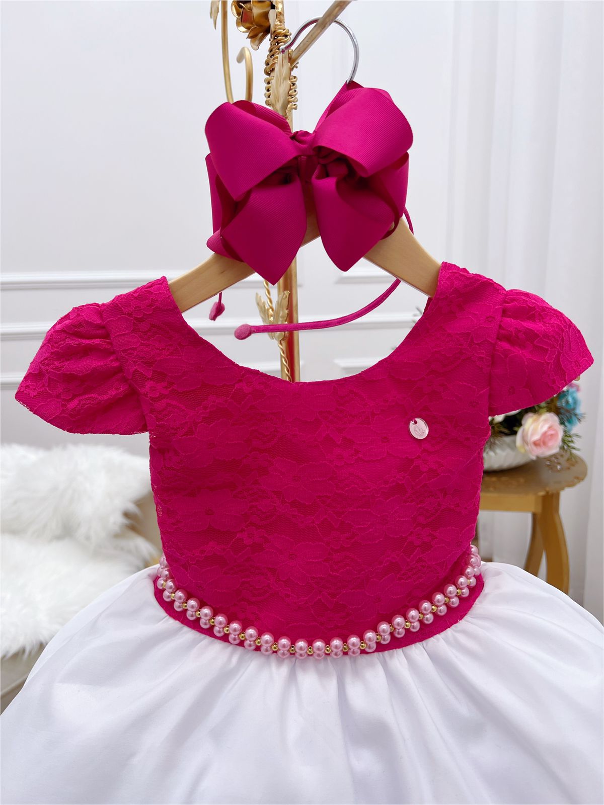 Vestido Infantil Pink Com Renda Saia Floral Branca Pérolas