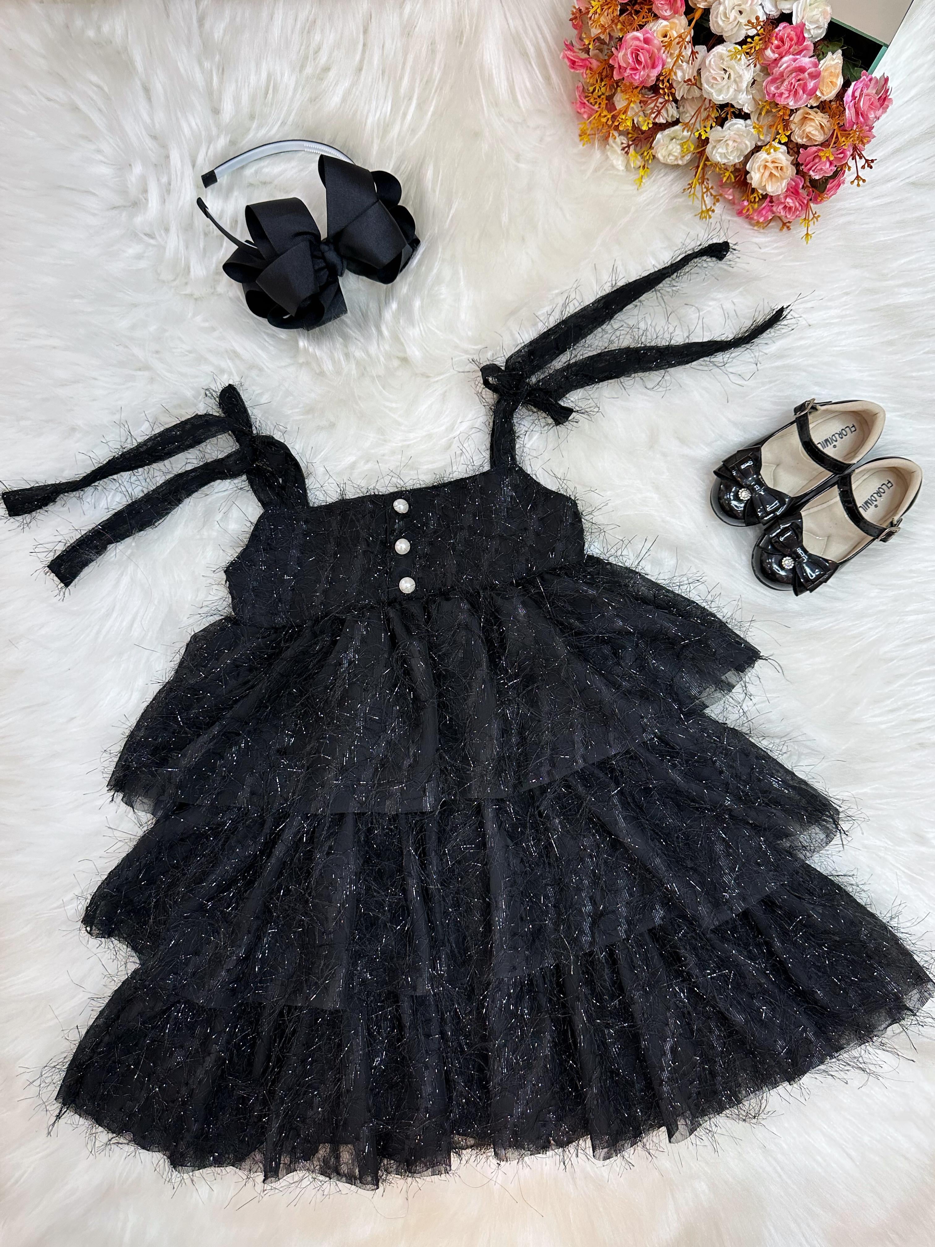 Vestido Infantil Preto de Alça e Com Plumas Luxo