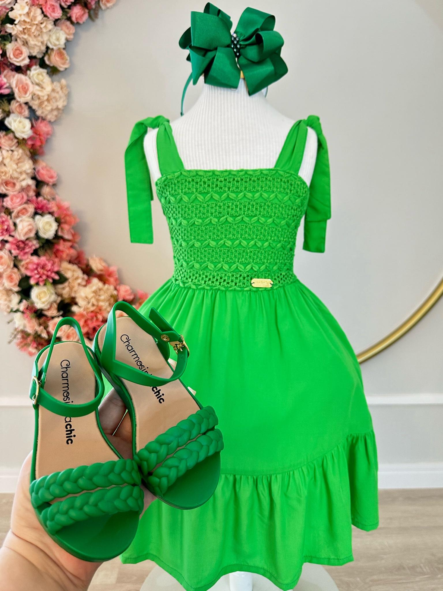 Vestido Infantil Primavera Verão Verde Bandeira de Alça e Bordado