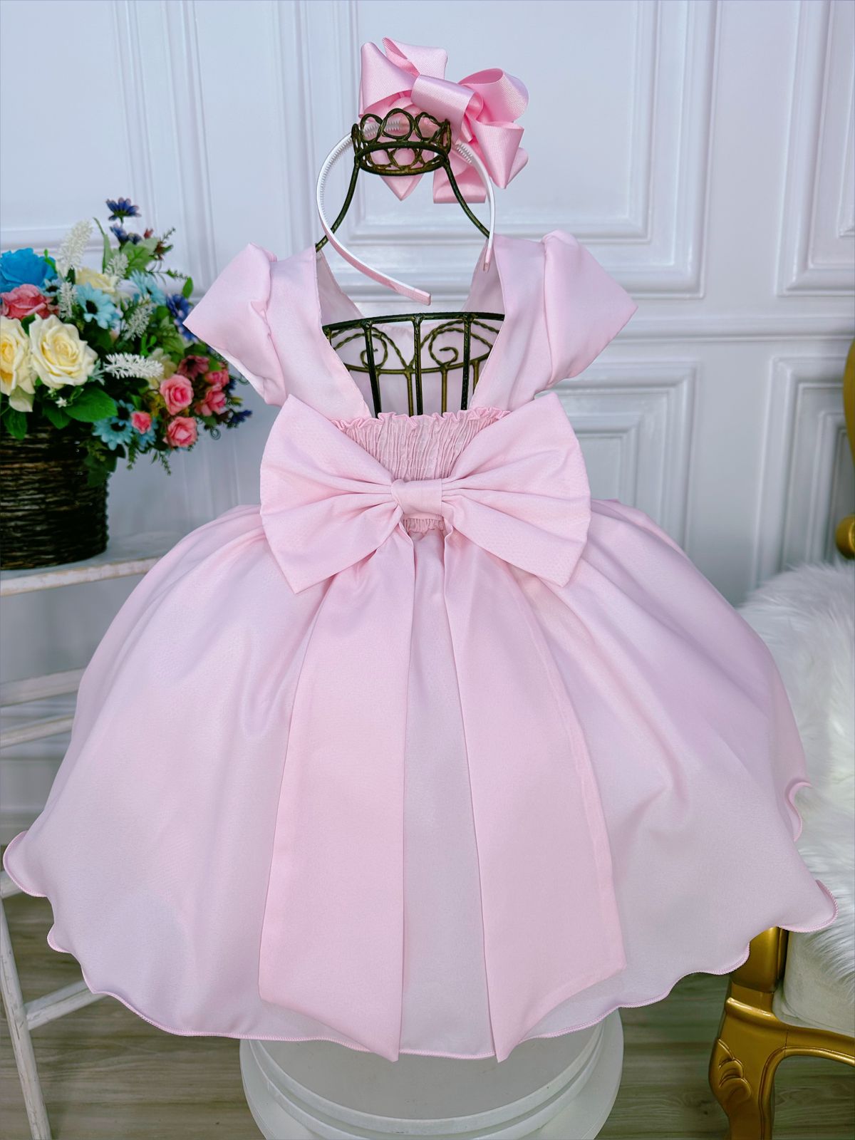 Vestido Infantil Rosa C/ Aplique de Flores e Broche Luxo