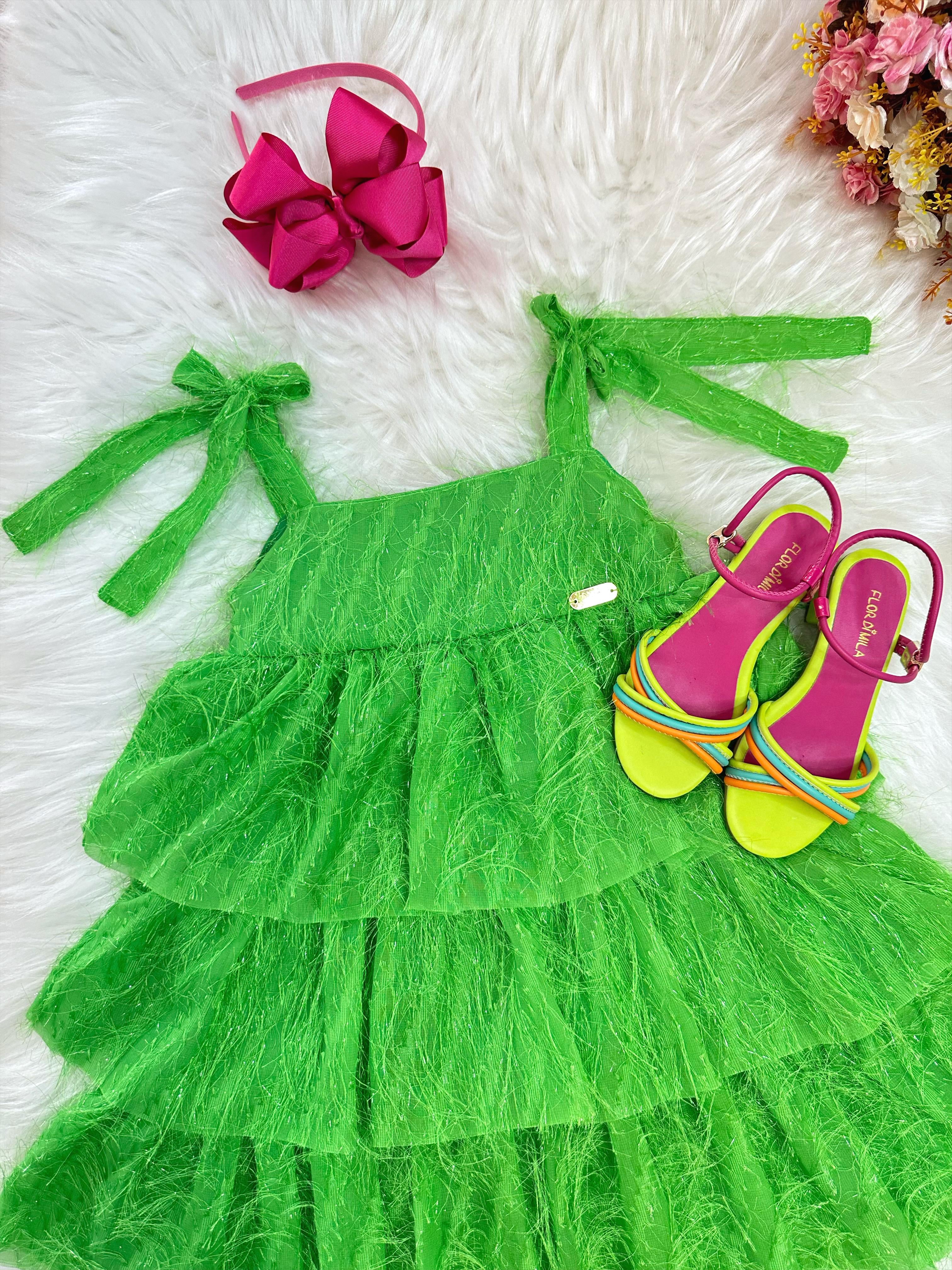 Vestido Infantil Verde de Alça e Com Plumas Luxo