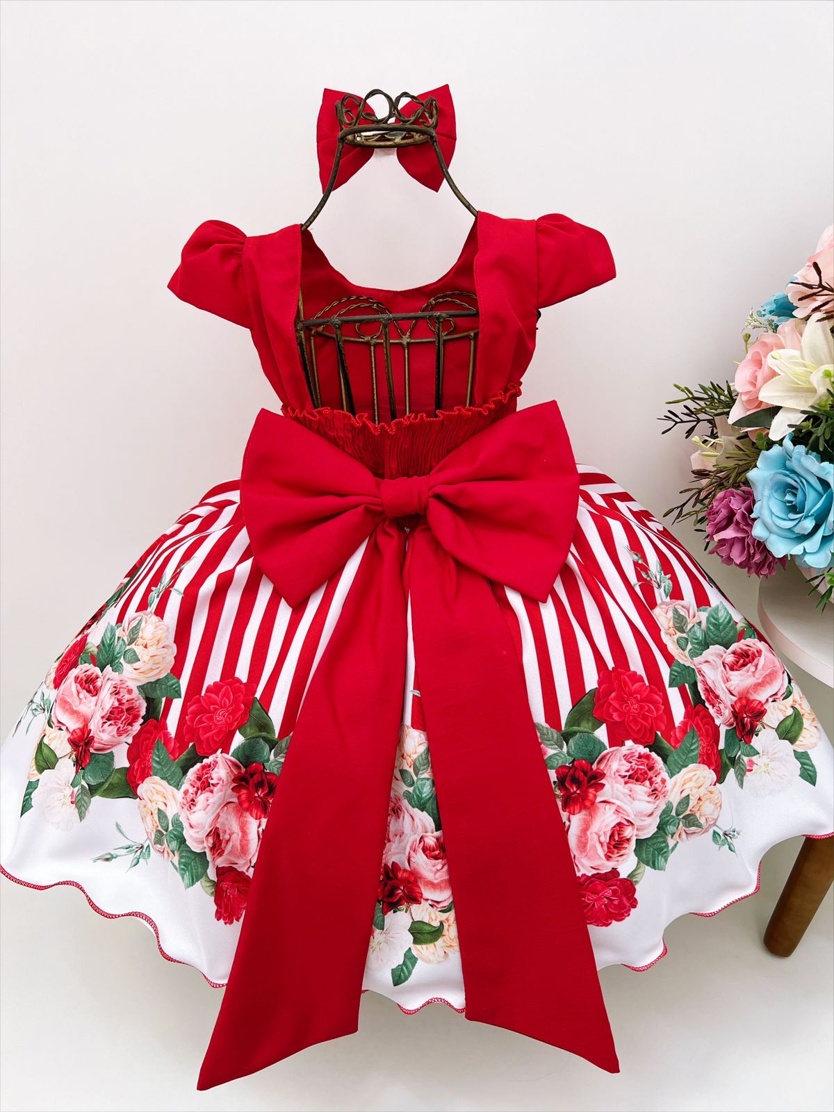 Vestido Infantil Vermelho Florido C/ Laço Pompom Luxo