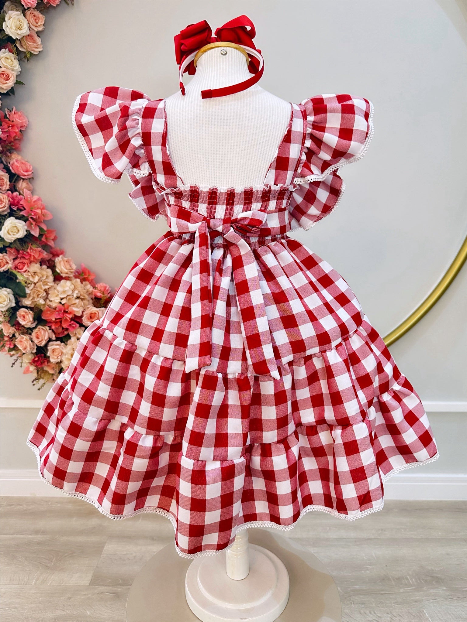 Vestido Infantil Xadrez Marsala e Branco Broche de Lacinhos