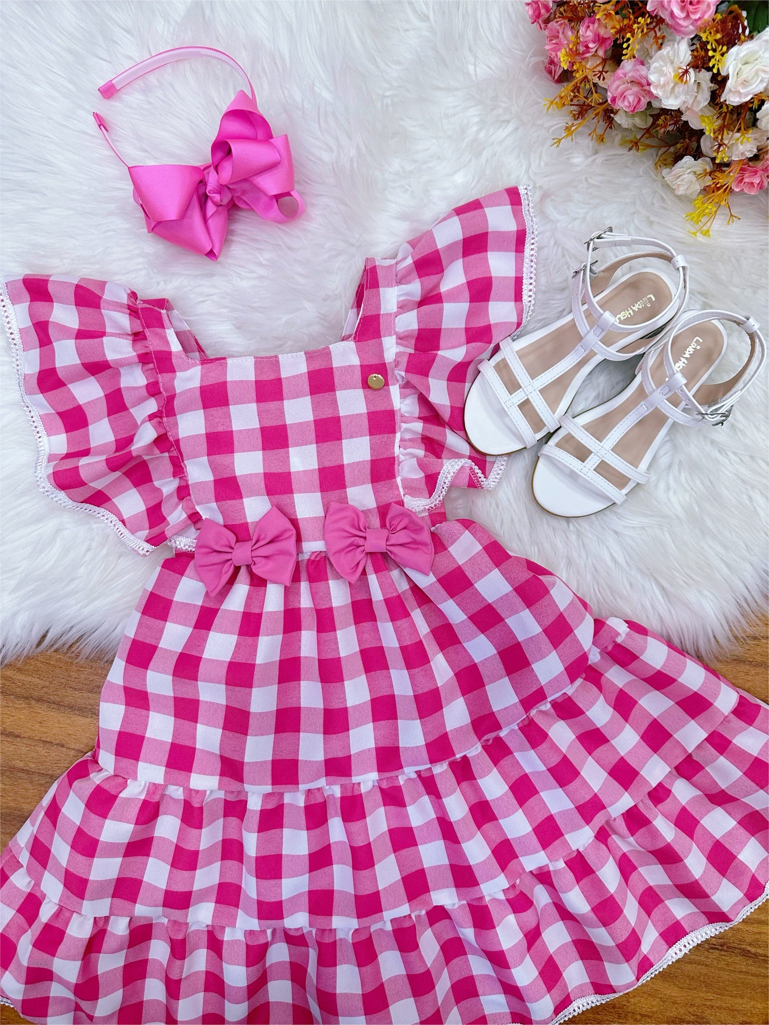 Vestido Infantil Xadrez Rosa e Branco Broche de Lacinhos