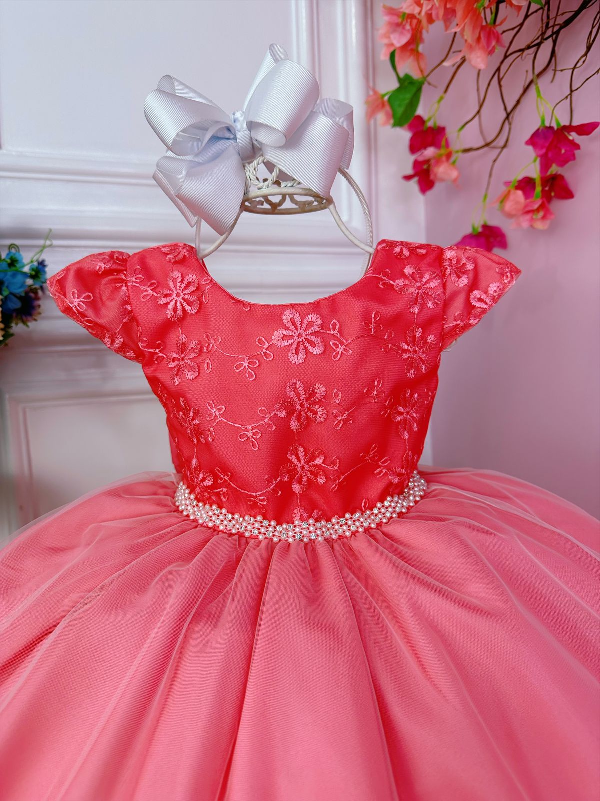 Vestido Infantil Goiaba Florido de Renda e Cinto de Pérolas