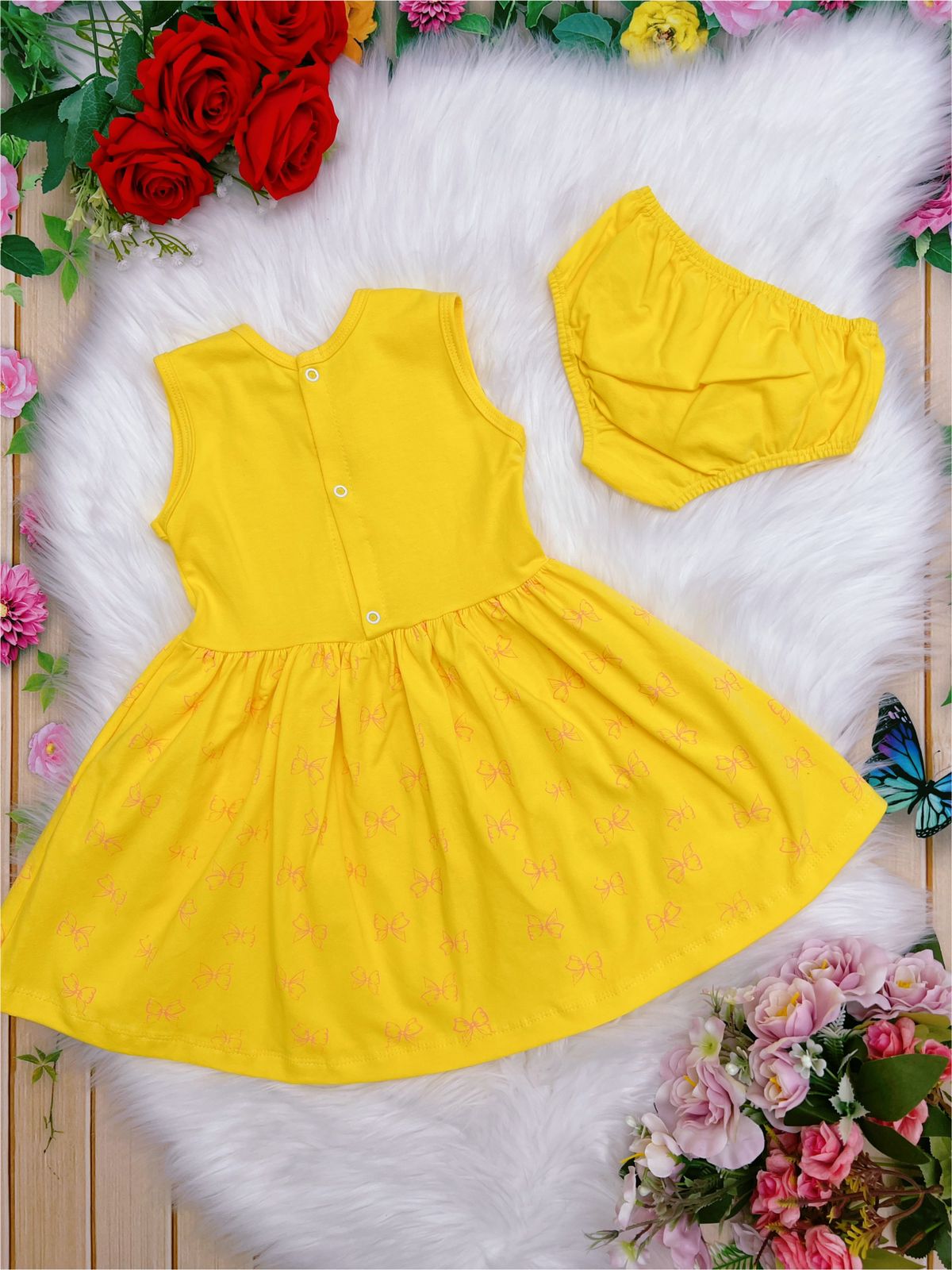 Vestido Infantil em Malha C/Calcinha Amarela Borboletas