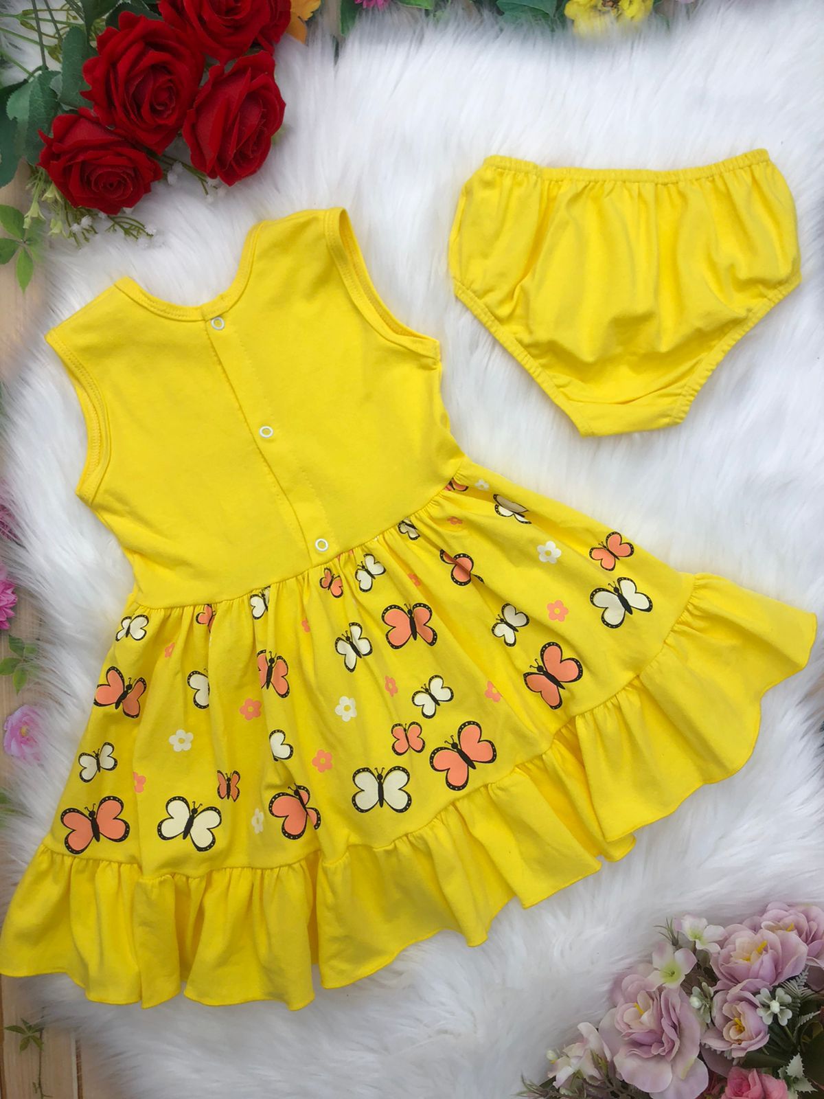 Vestido Infantil Malha C/Calcinha Borboletas Strass Amarelo