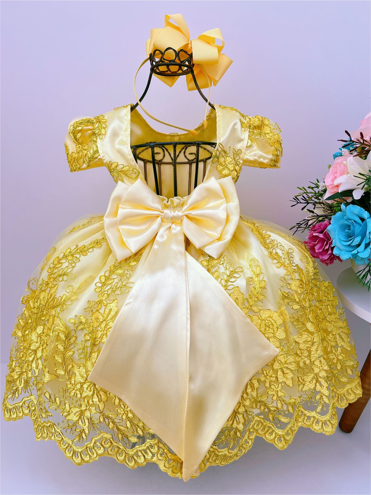 Vestido Infantil Realeza Amarelo Renda Luxo Princesas