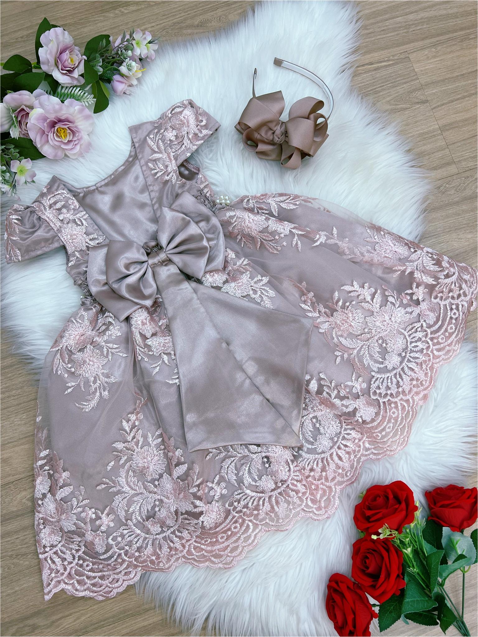 Vestido Infantil Rose Renda Realeza Cinto de Pérola