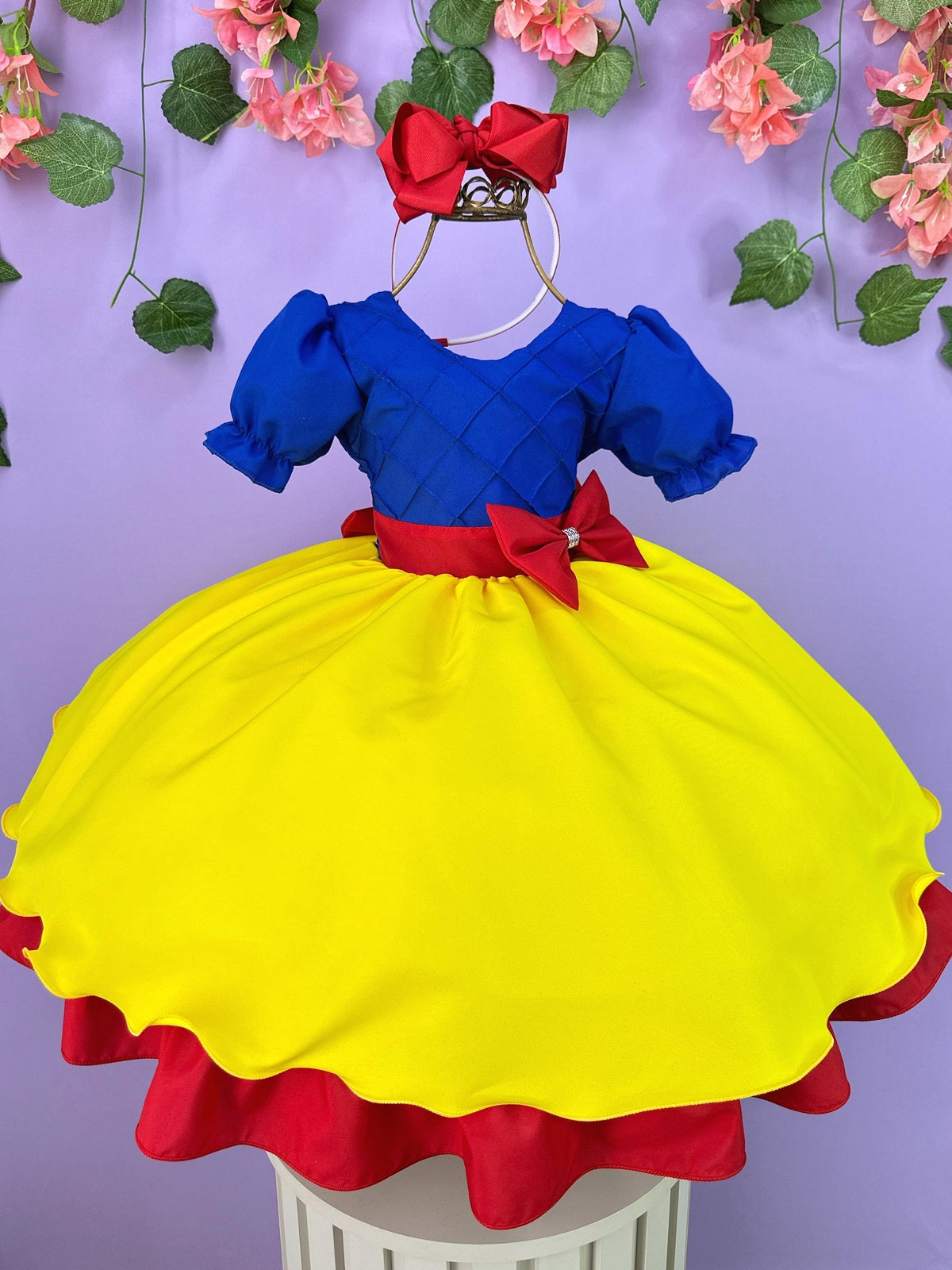 Vestido Infantil Branca de Neve Amarela Com Capa Festas