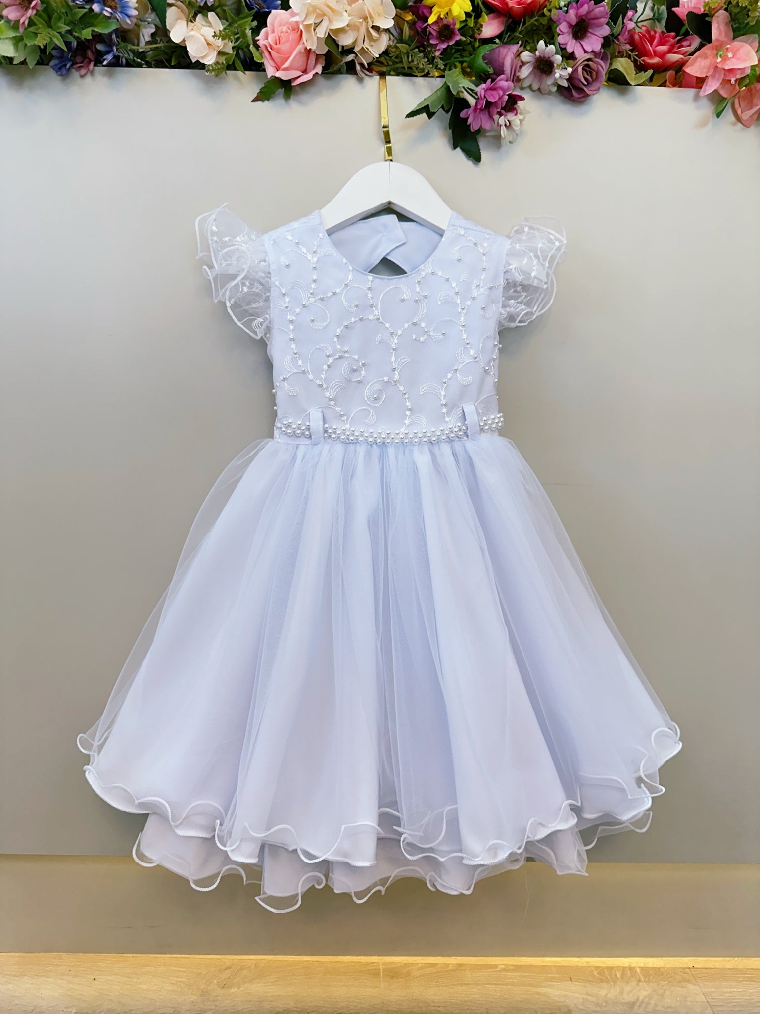 Vestido Infantil Branco Busto Com Renda Batizados Daminhas