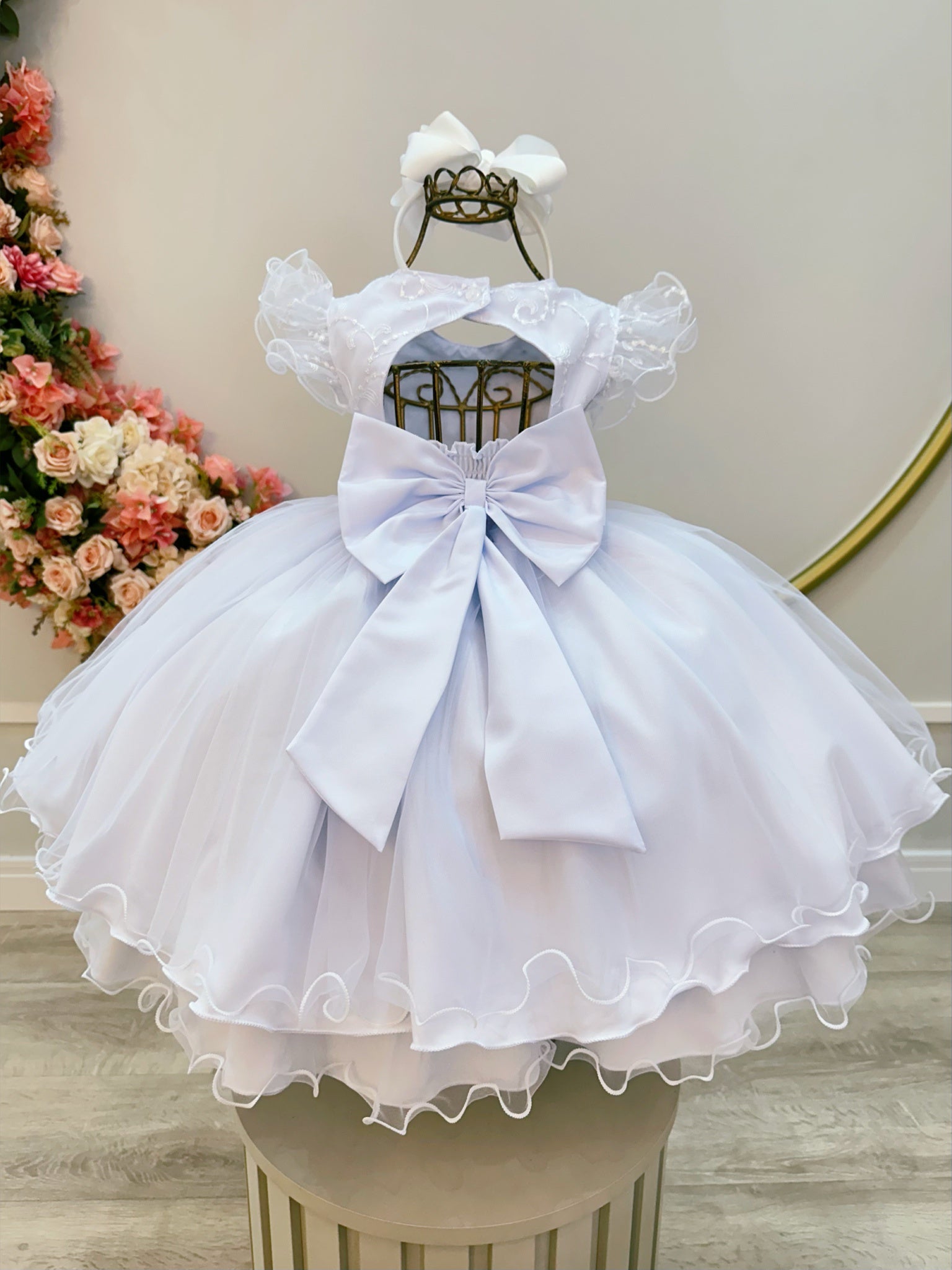 Vestido Infantil Branco Busto Com Renda Batizados Daminhas