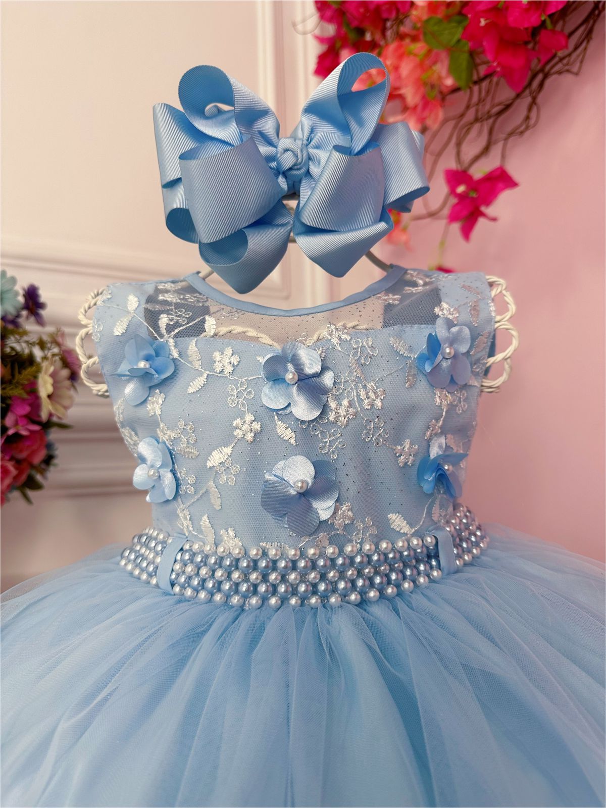 Vestido Infantil Azul Bebê C/ Aplique de Flores e Renda Luxo