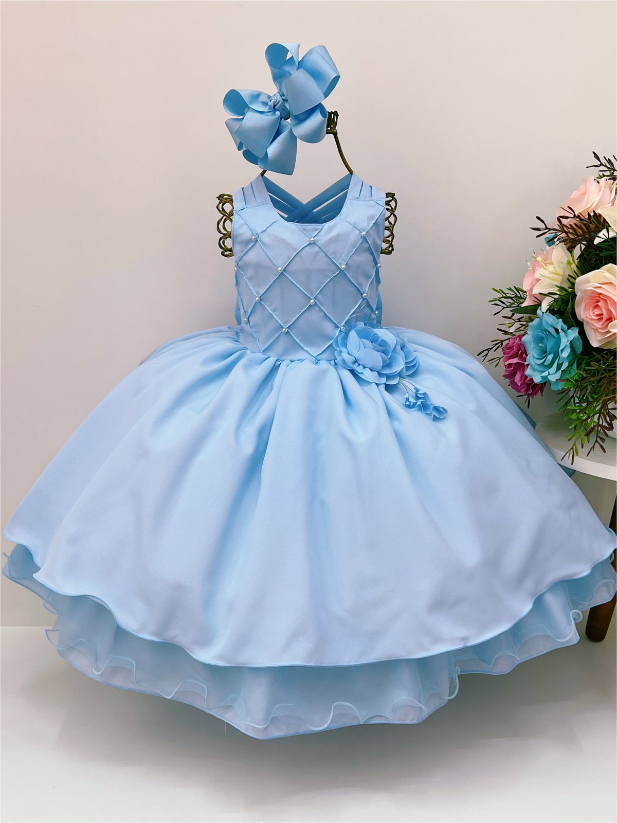 Vestido Infantil Azul Com Nervura Peito Pérolas Broche Flor