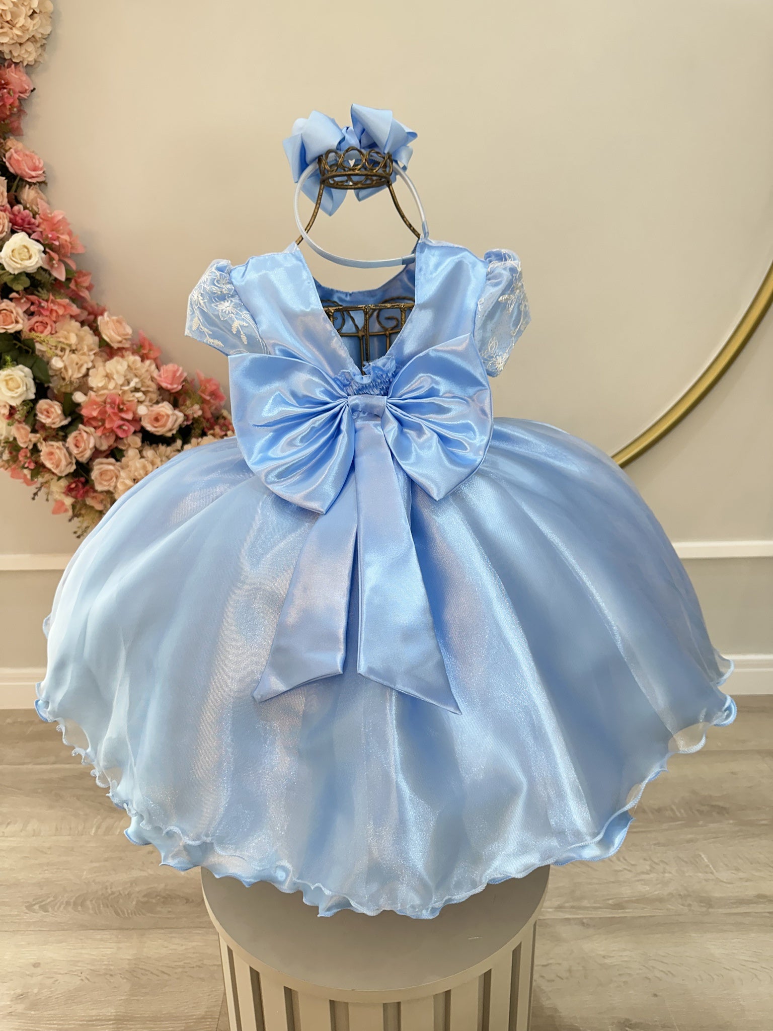 Vestido Infantil Azul Claro C/ Renda e Pérolas Daminha