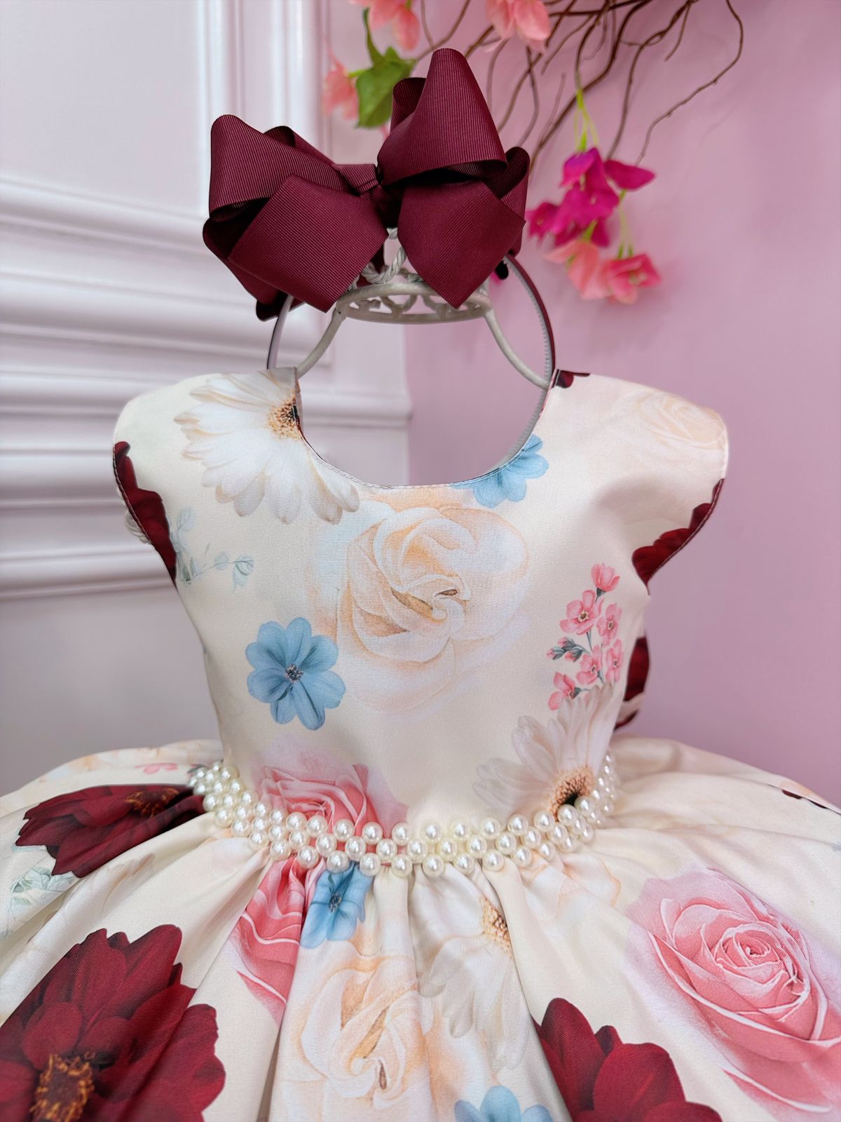 Vestido Infantil Marfim Flores Primavera Cinto de Pérolas