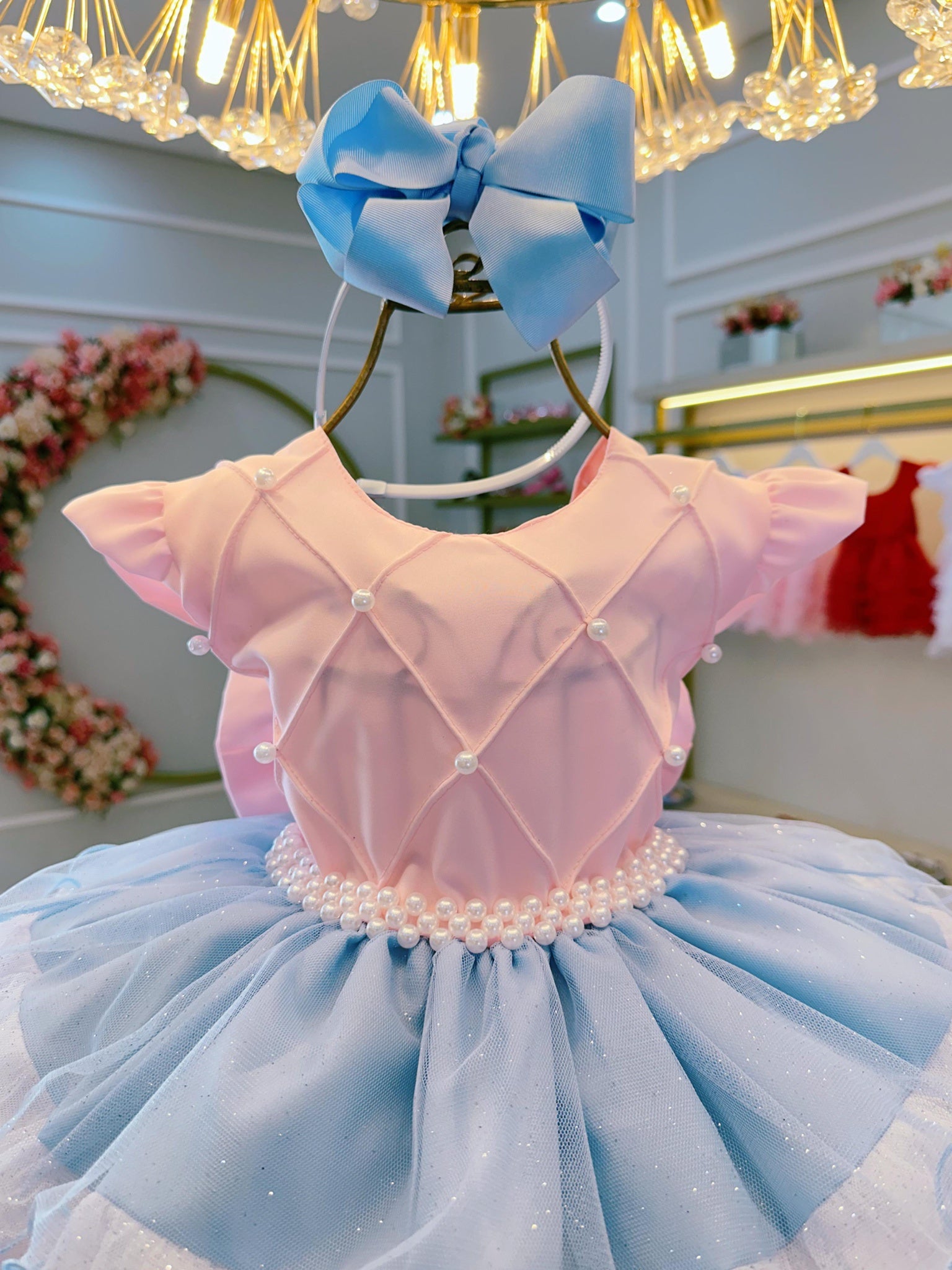 Vestido Infantil Rosa Busto Nervura Saia Babados Coloridos