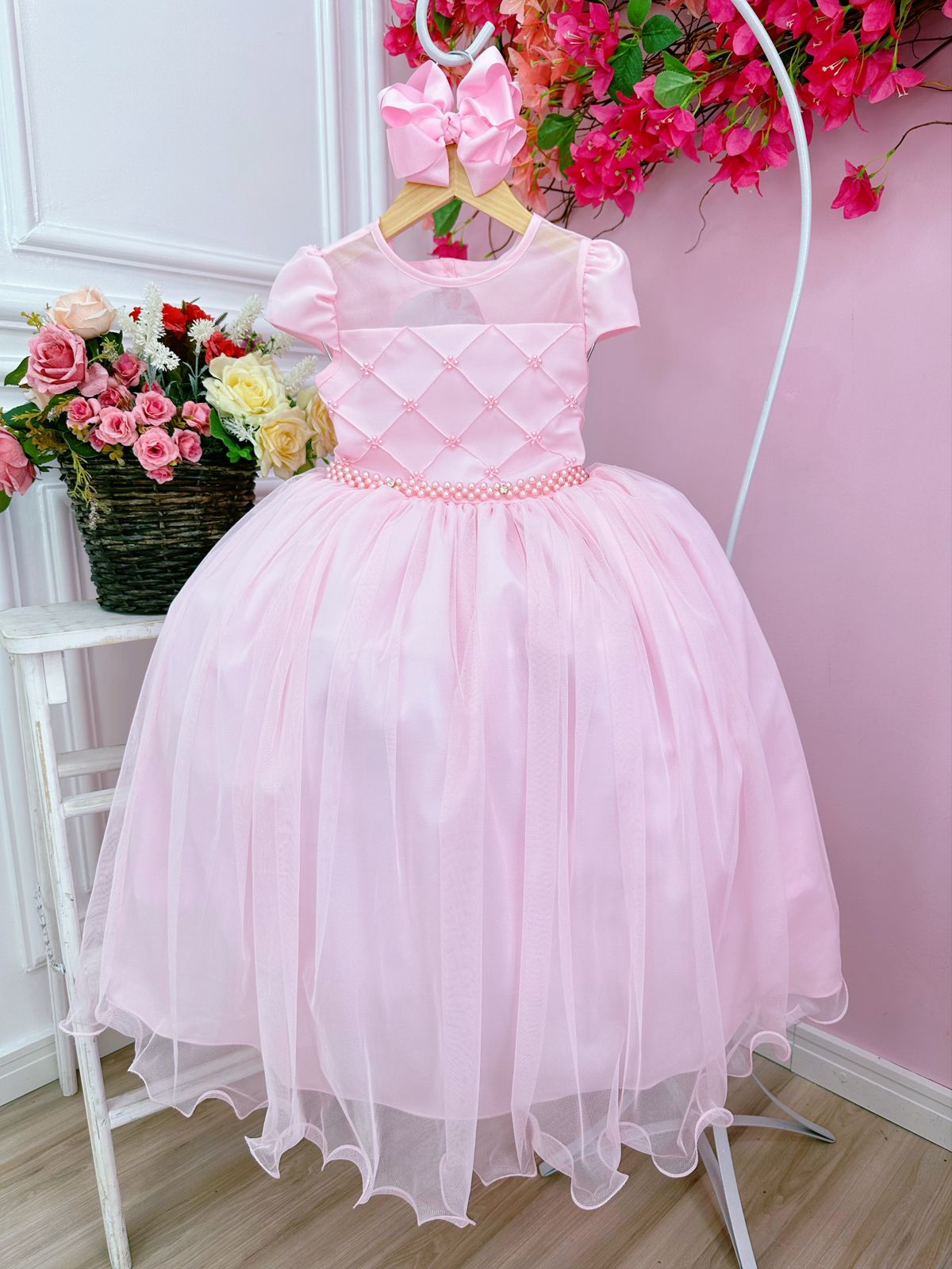 Vestido Infantil Rosa Bebê C/ Busto Nervura e Pérolas Damas