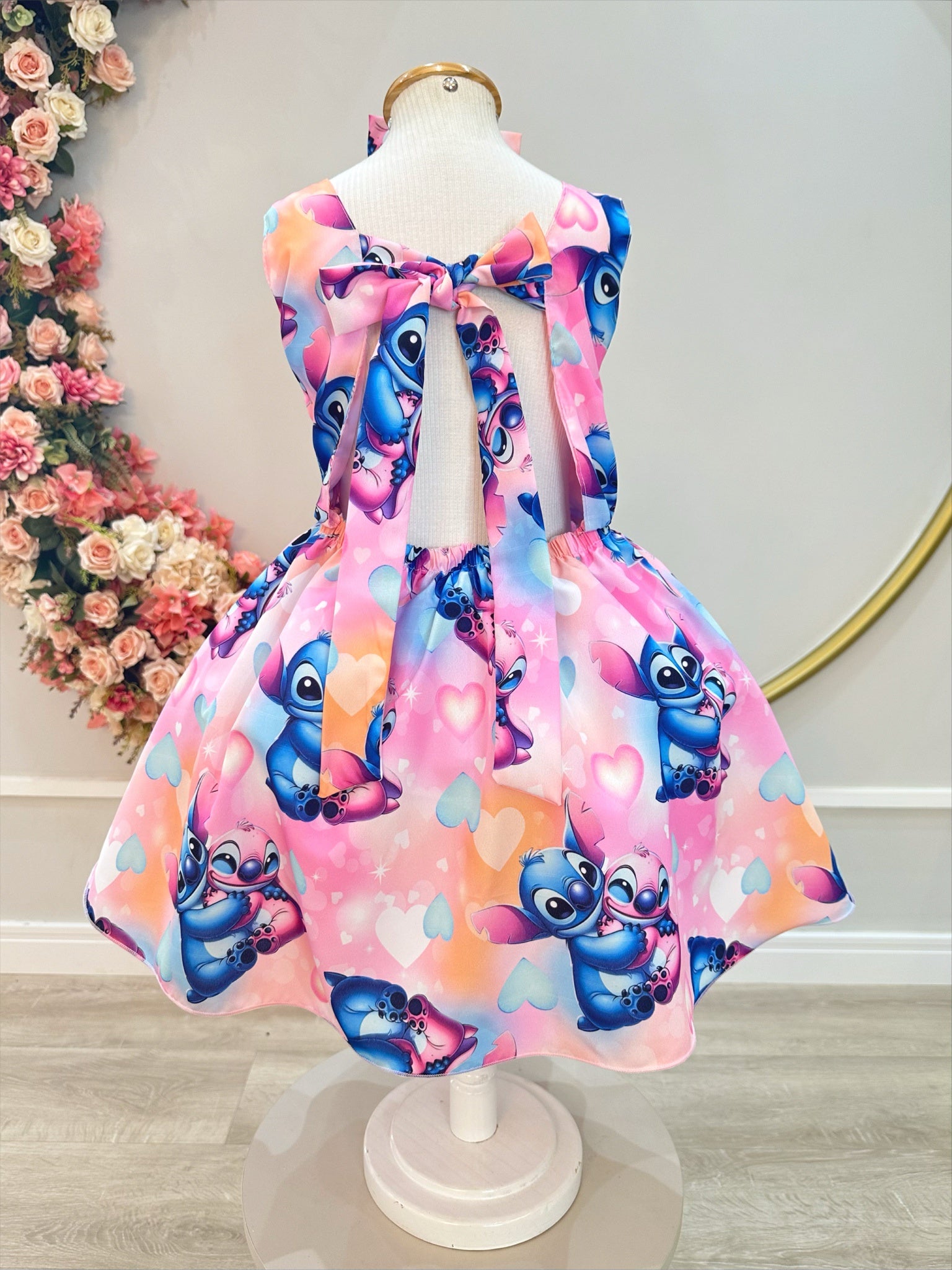 Vestido Infantil Rosa Colorido Lilo Stitch e Angel C/ Laço