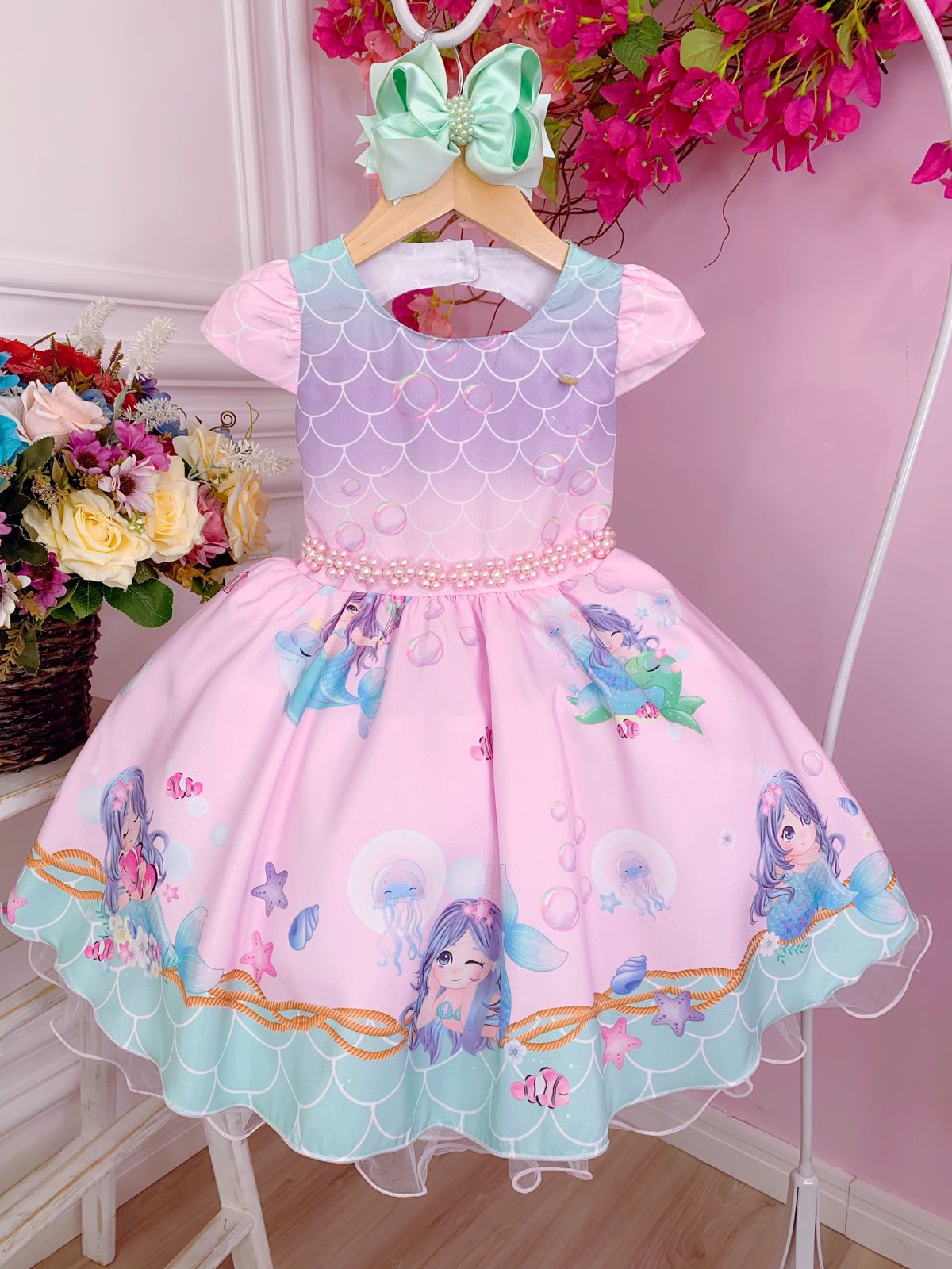 Vestido Infantil Sereia Escamas Rosa e Lilás Cinto Pérolas