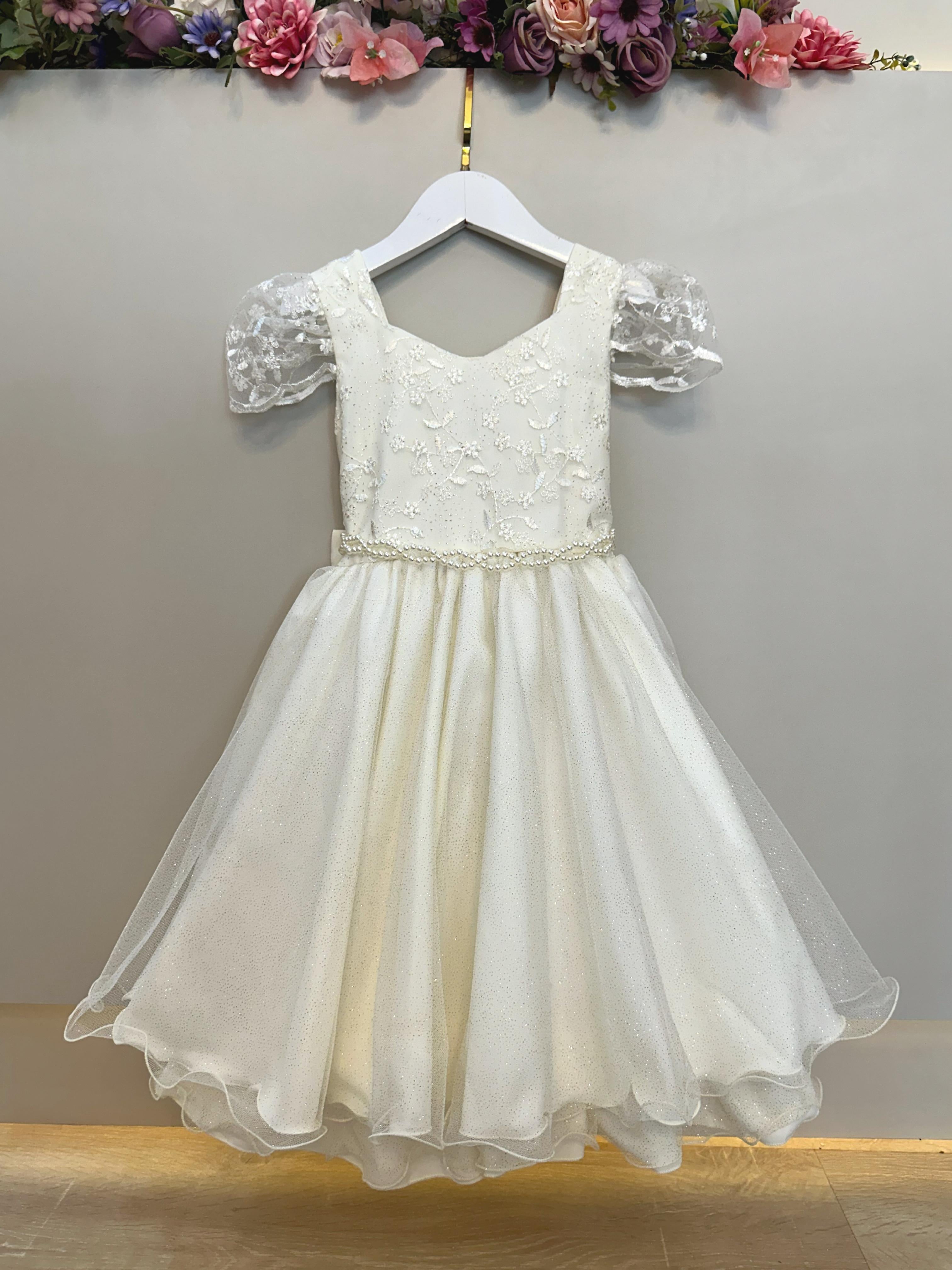 Vestido Infantil Marfim Renda Cinto de Pérolas Festas