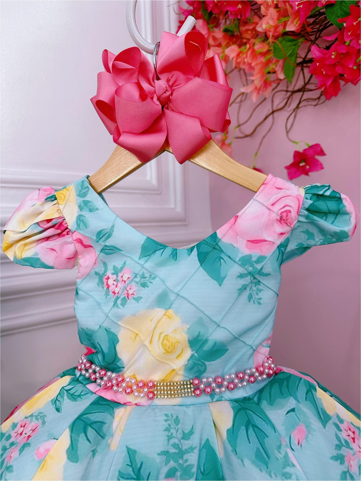 Vestido Infantil Verde Busto Nervura Florido Pérolas Strass