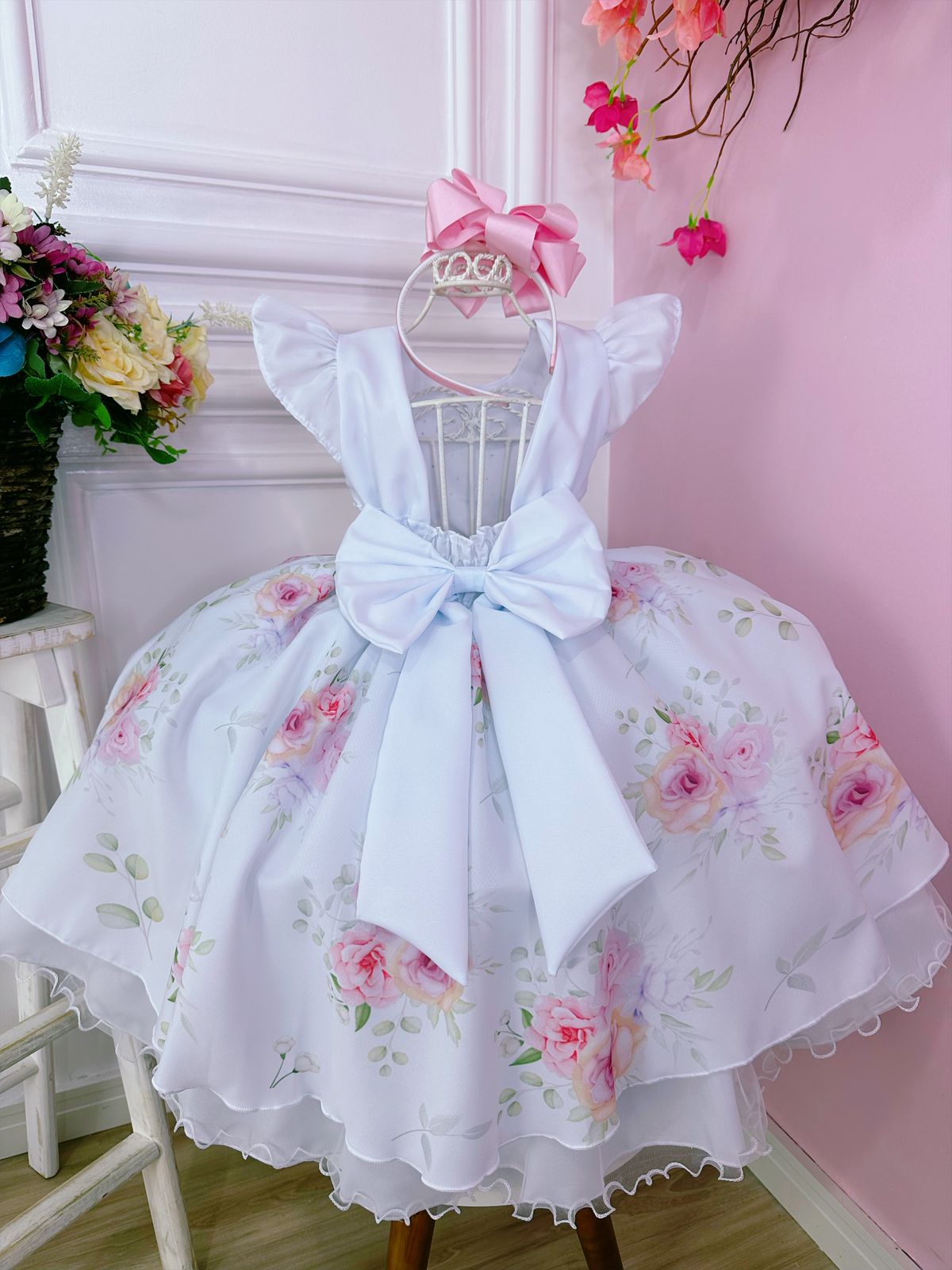 Vestido Infantil Branco Flores de Rosas e Peito C/ Strass