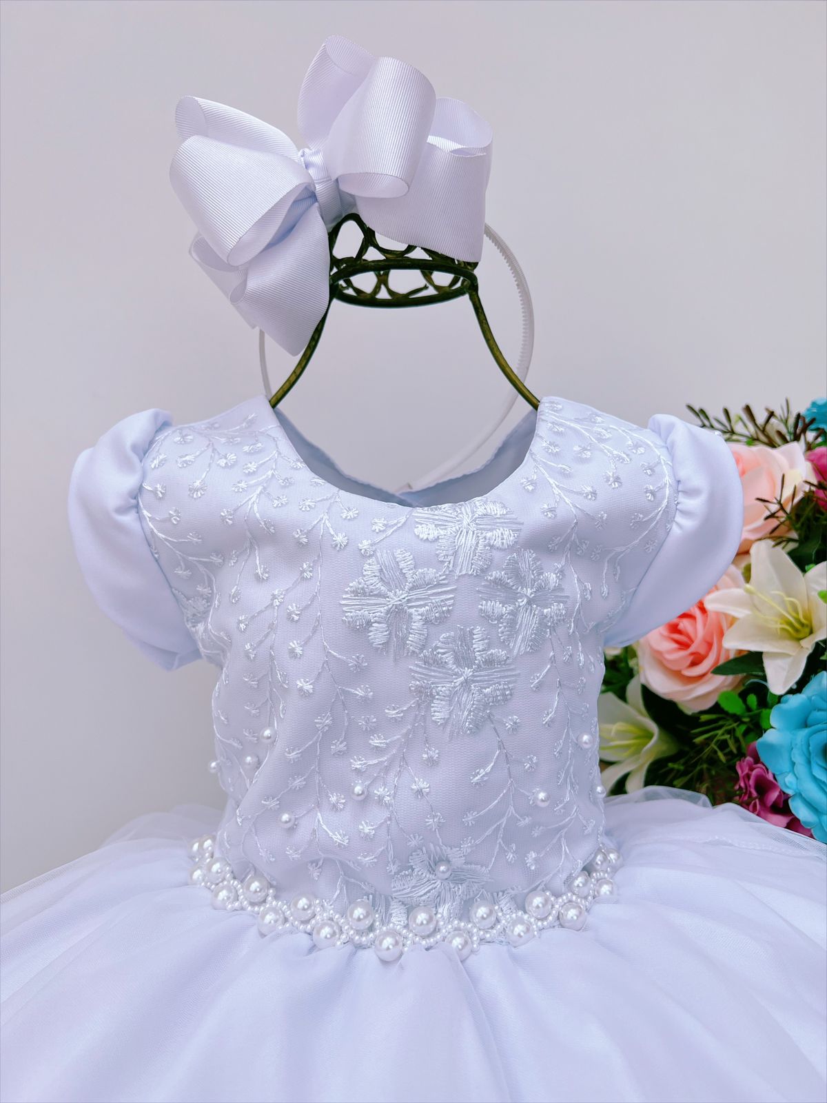 Vestido Infantil Branco Renda e Tule Cinto Pérolas 