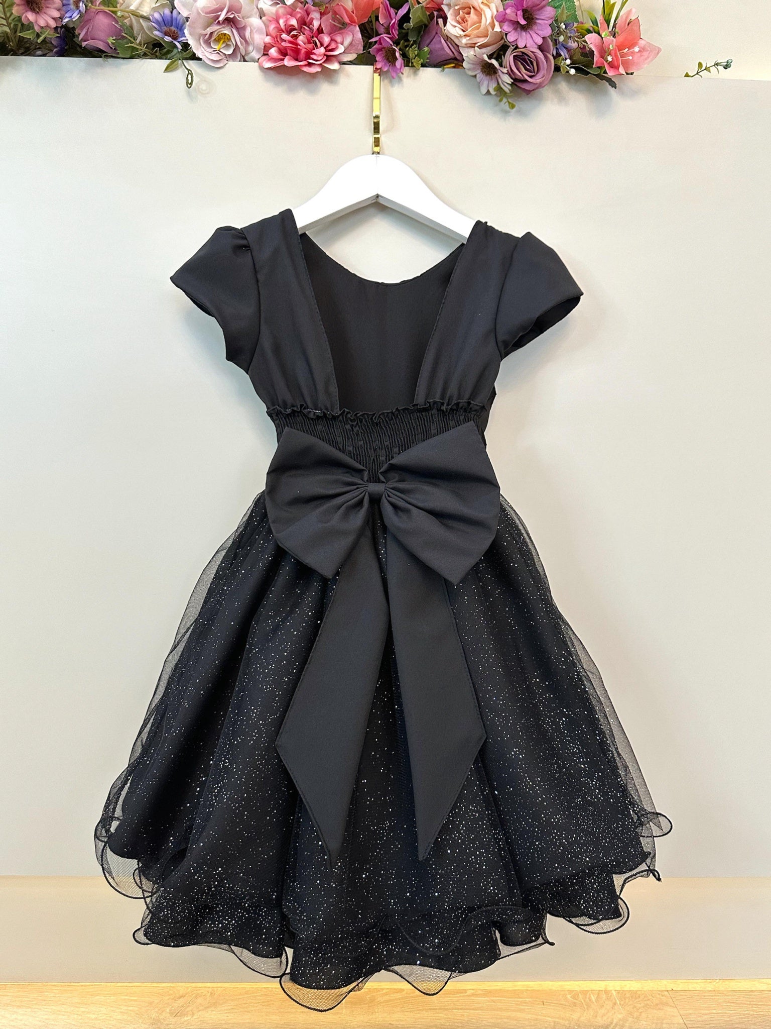 Vestido Infantil Preto C/ Busto Nervura Festas Daminhas