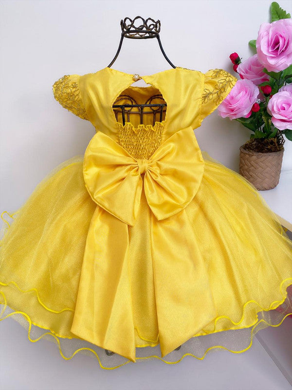 Vestido Infantil Amarelo com Pérolas Renda Aplique Borboletas