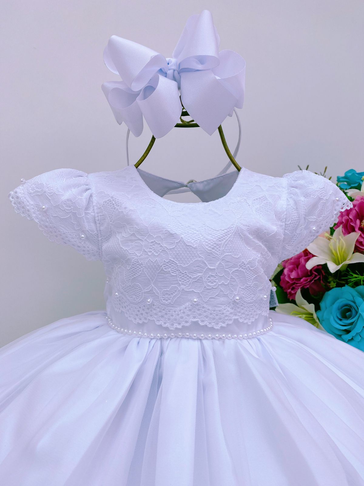 Vestido Infantil Branco Renda no Busto e Pérolas Batizado Luxo