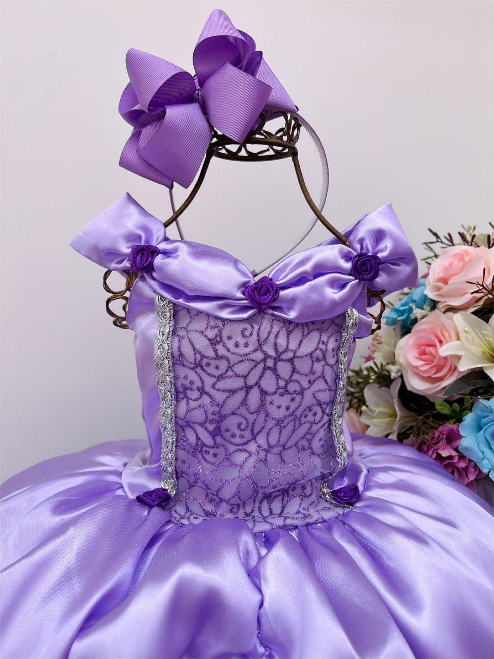 Fantasia Infantil Sofia e Rapunzel Lilás Renda Lilás