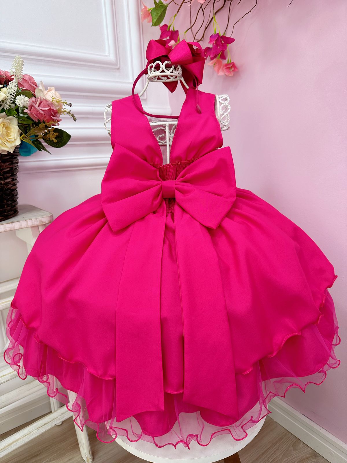 Vestido Infantil Barbie Busto Paetê Pink e Broche de Lacinho