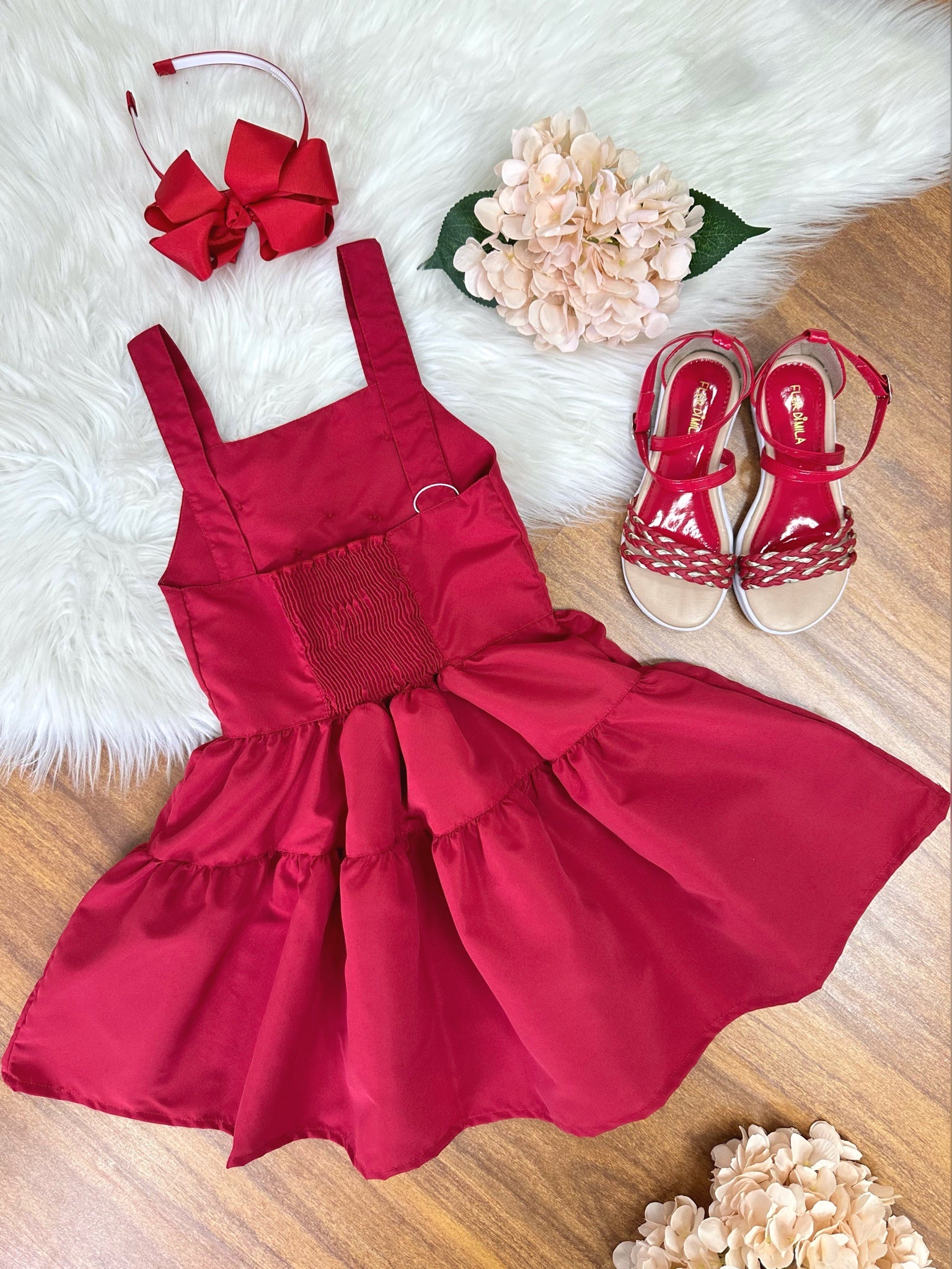 Vestido infantil de Alça Marsala C/ Apliques de Flores Luxo