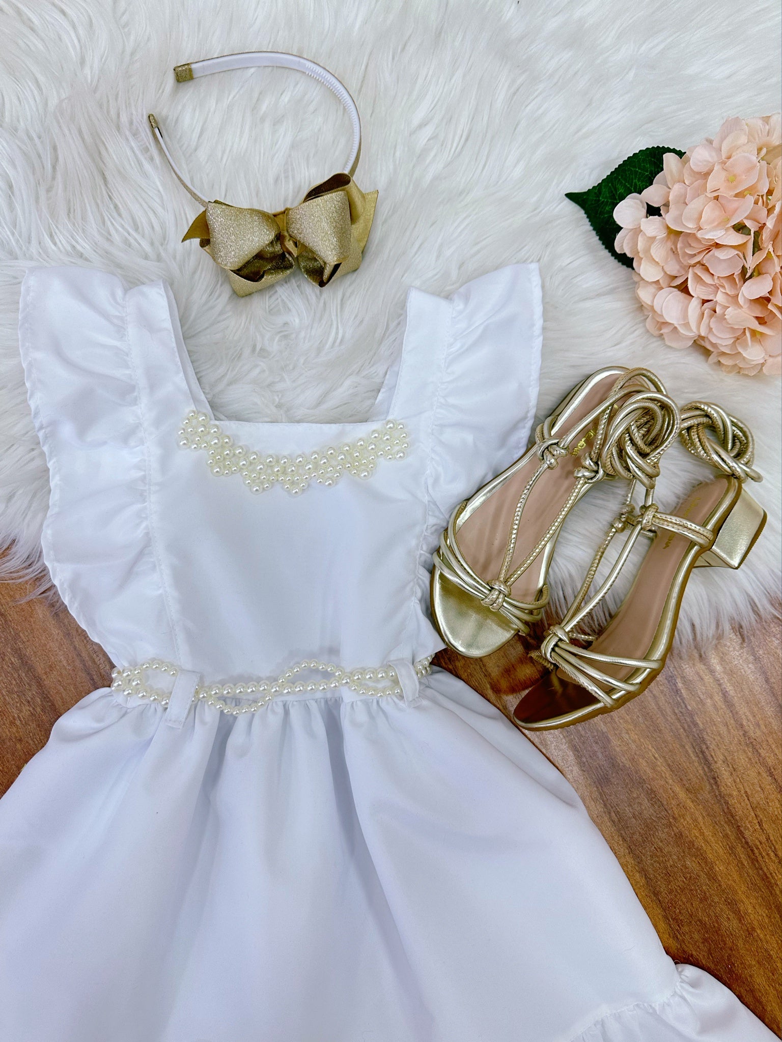 Vestido Infantil Branco Luxo Com Pérolas Festas Daminhas
