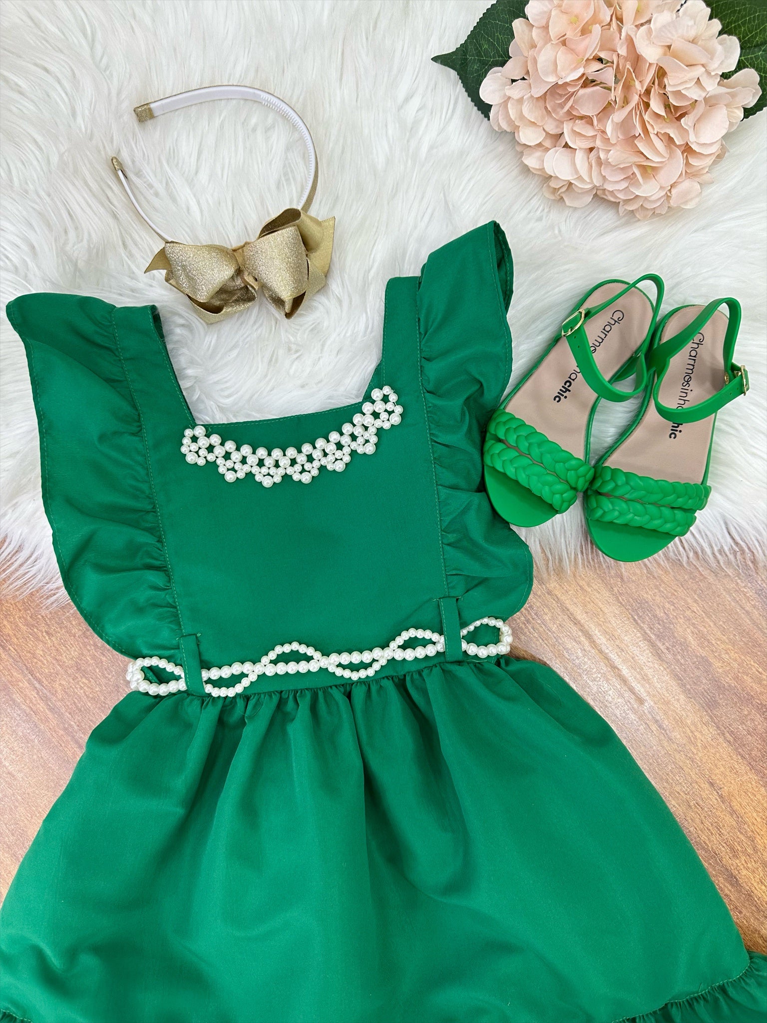 Vestido Infantil Verde Luxo Com Pérolas Festas Daminhas