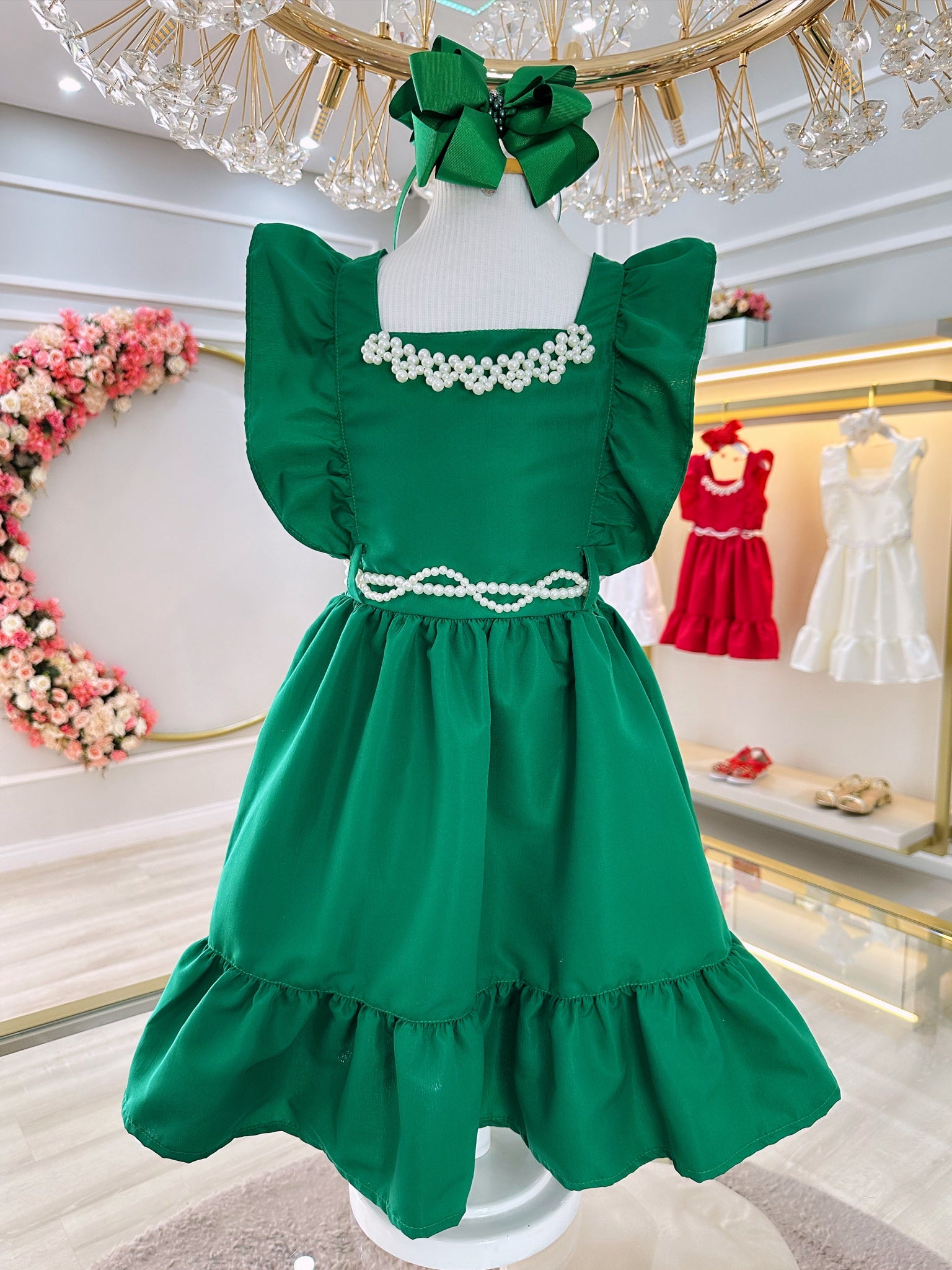 Vestido Infantil Verde Luxo Com Pérolas Festas Daminhas