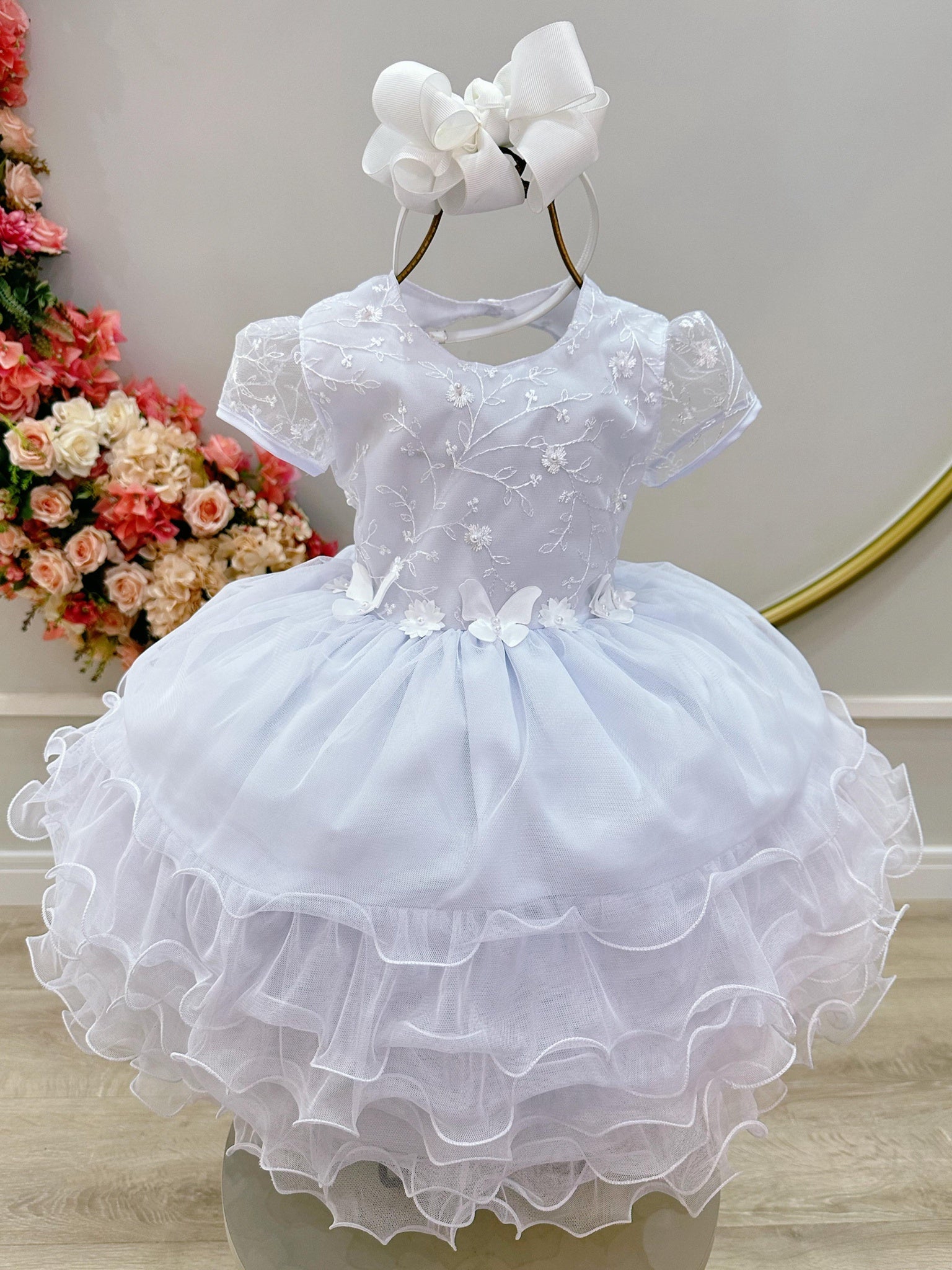 Vestido Infantil Branco Jardim Encantado Saia Com Babados