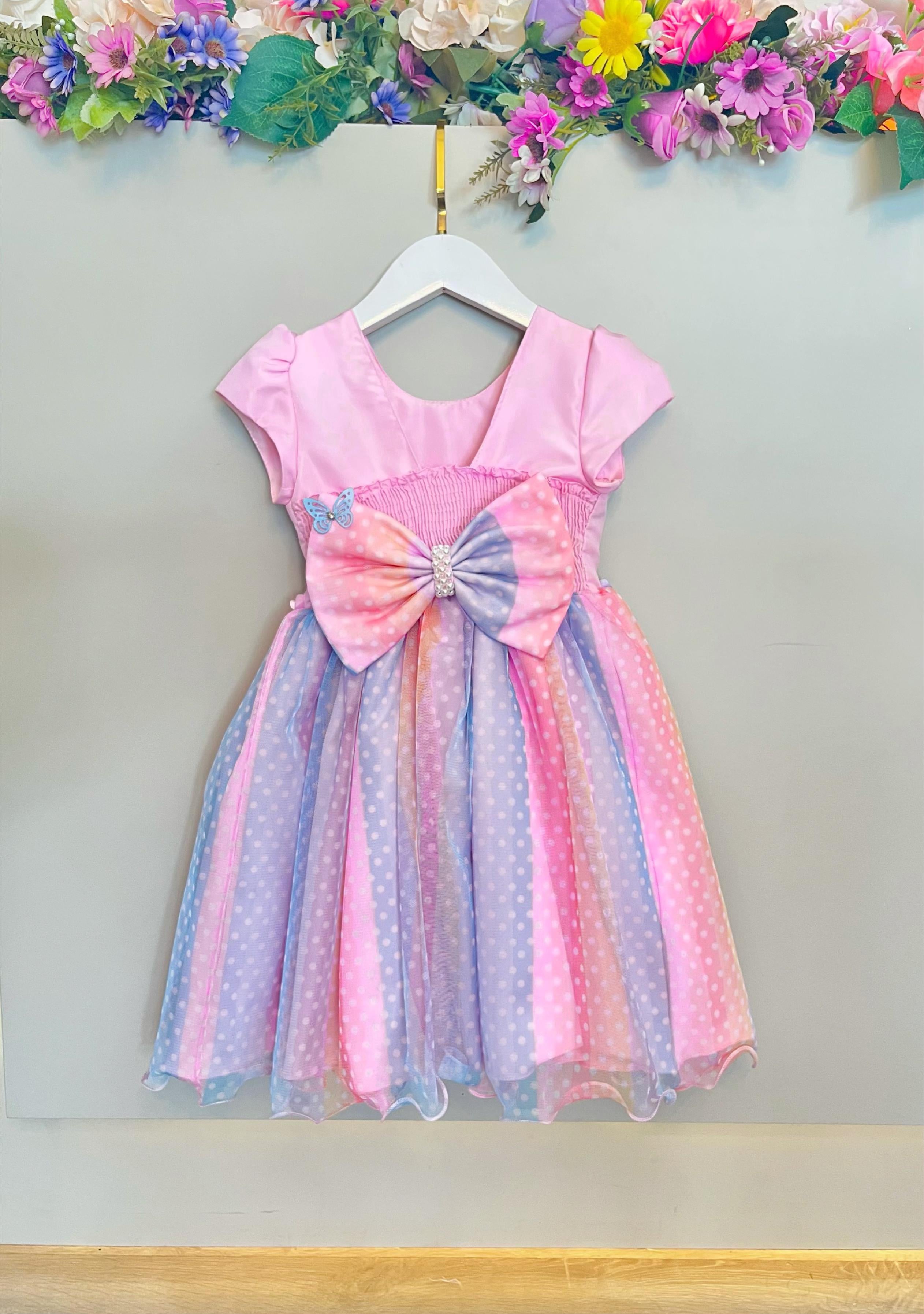 Vestido Infantil Rosa Jardim Encantado Chuva de Amor Arco Iris